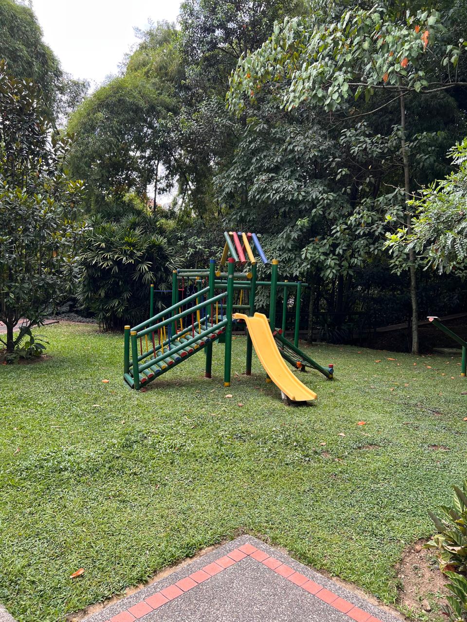 Hermoso y amplio apartamento en exclusivo barrio de El Poblado