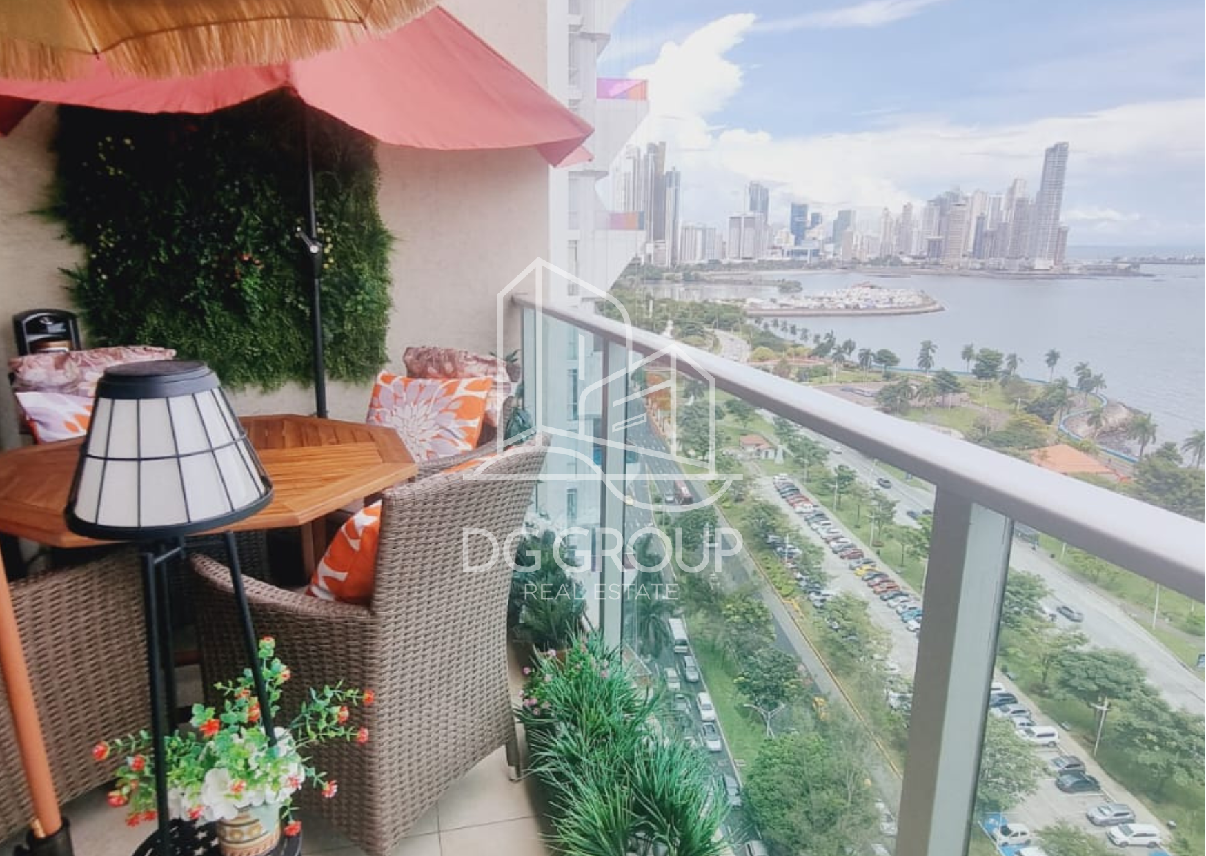 Venta de apartamento en Avenida Balboa — foto 1