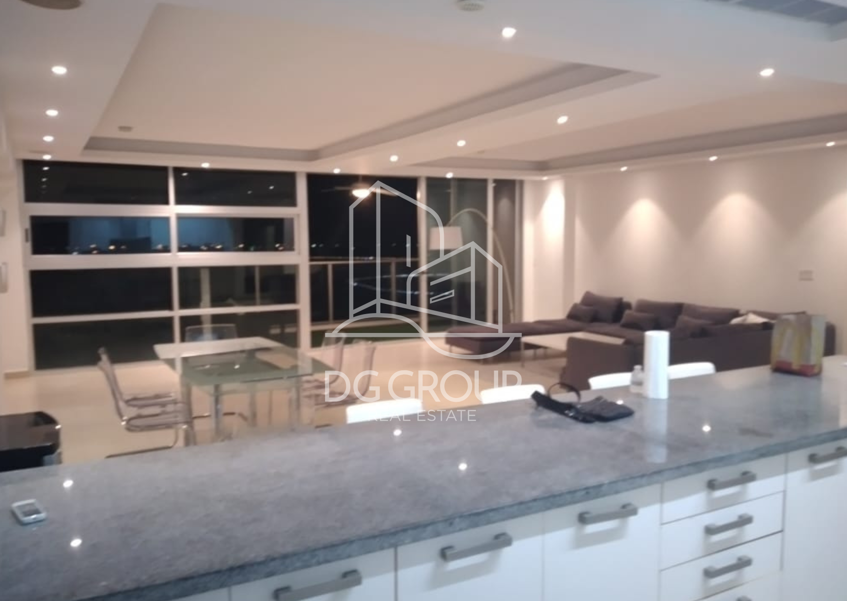 Alquiler de apartamento en Avenida Balboa  — foto 2
