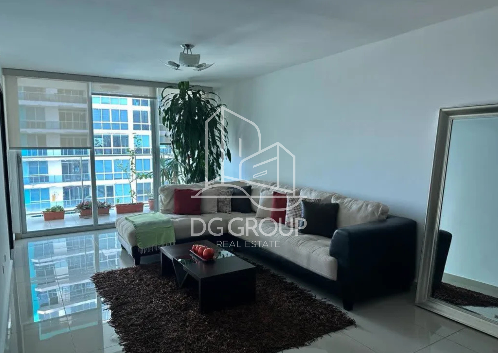 Venta y alquiler de@apartamento en PH Belle View — foto 1
