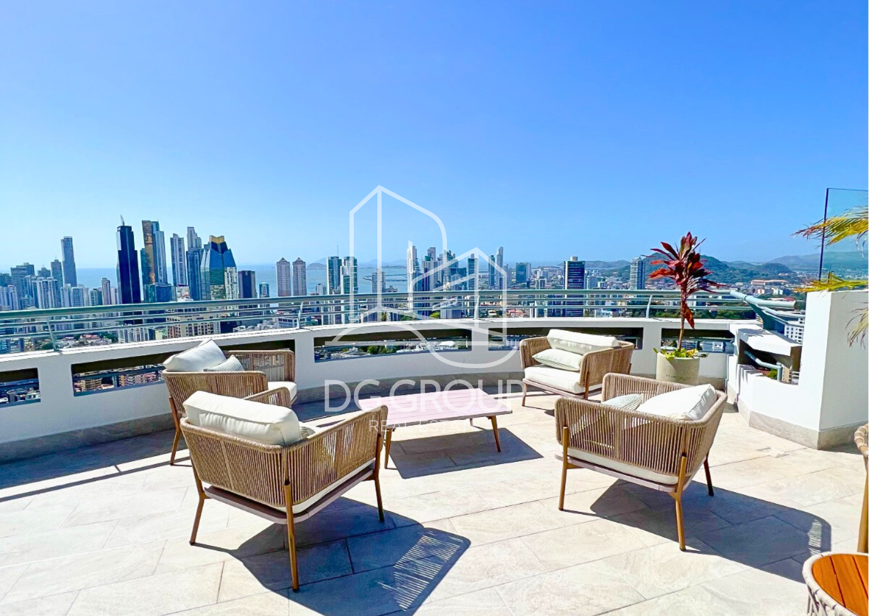 Venta de apartamento en El Cangrejo PH Luxor 400 — foto 1