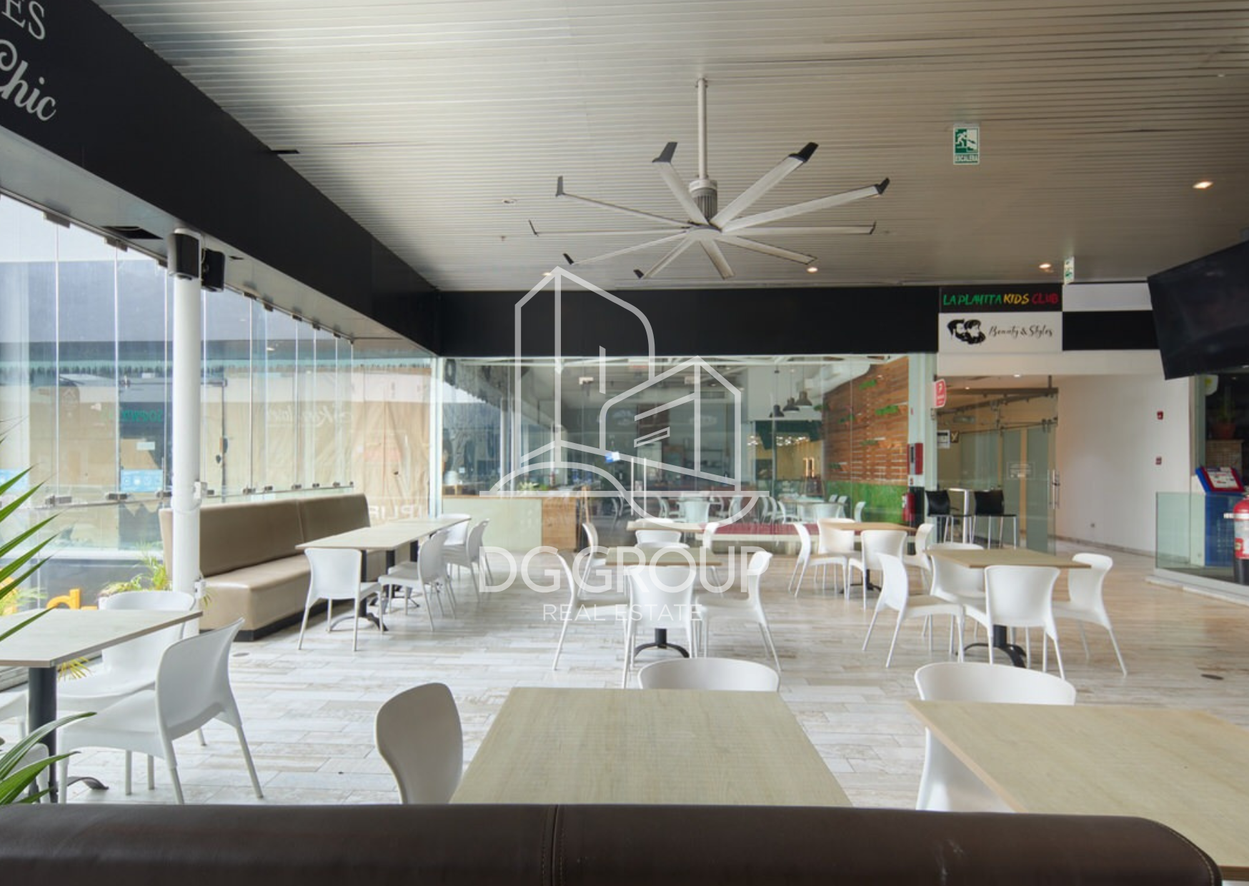 Alquiler de local comercial en Avenida Balboa — foto 1
