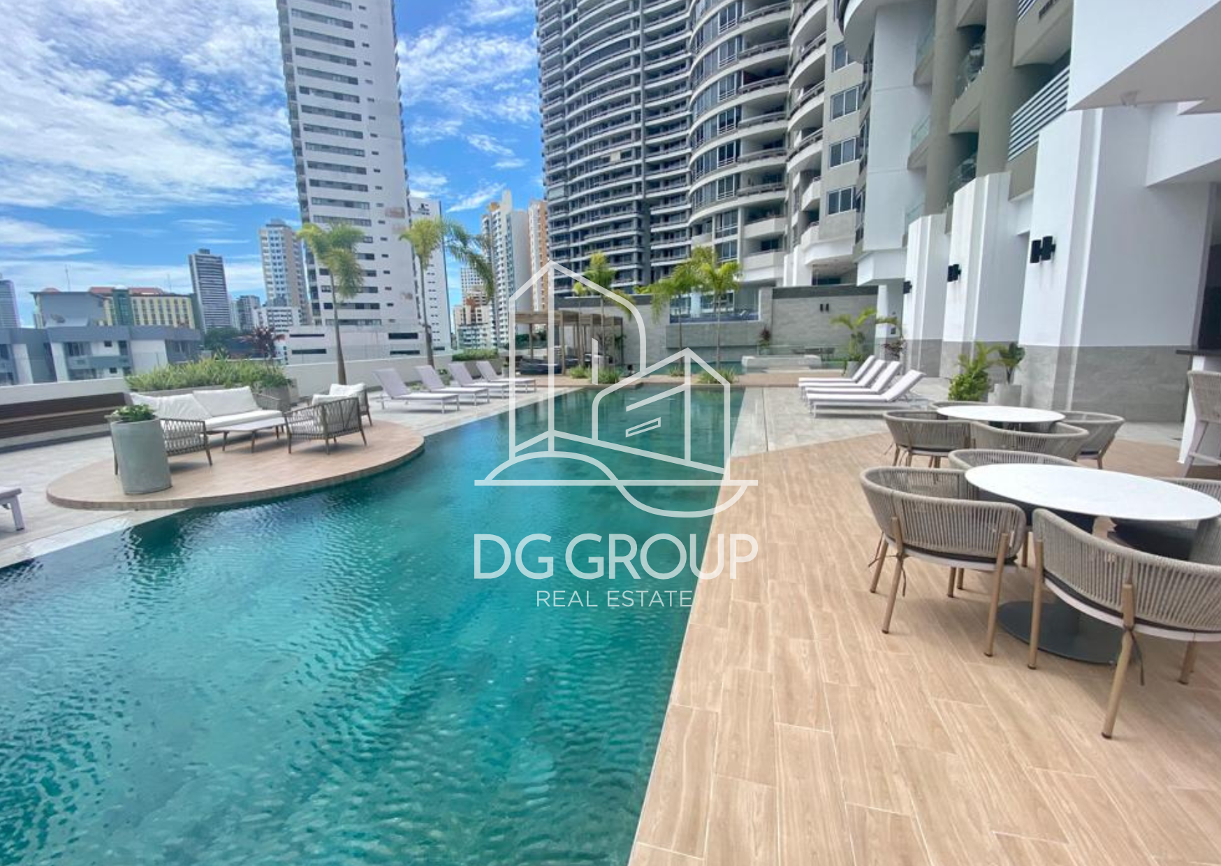 Venta de apartamento en El Cangrejo PH Luxor 400 — foto 1
