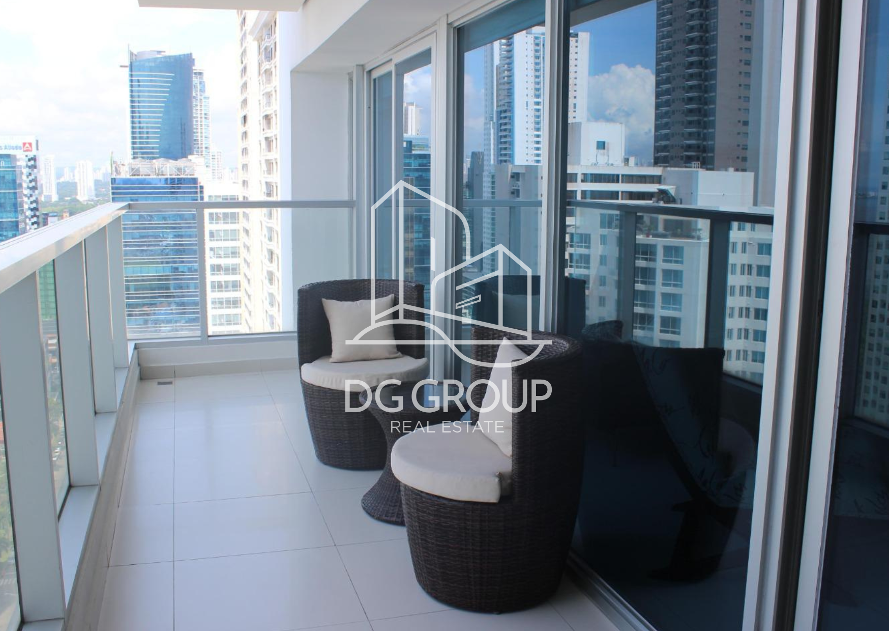 Venta de apartamento en Costa del Este PH Parkside — foto 1
