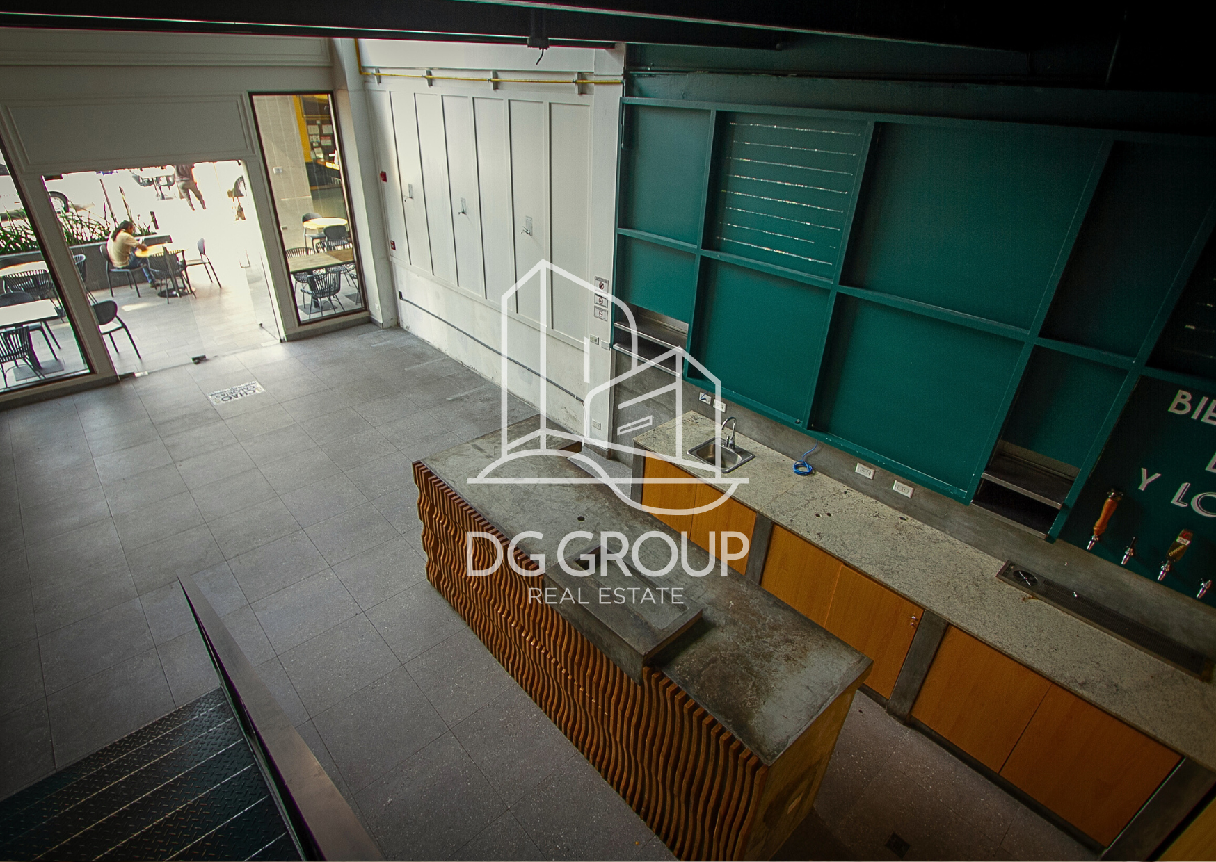 Alquiler de local comercial en San Francisco en Plaza Corner 68 — foto 8