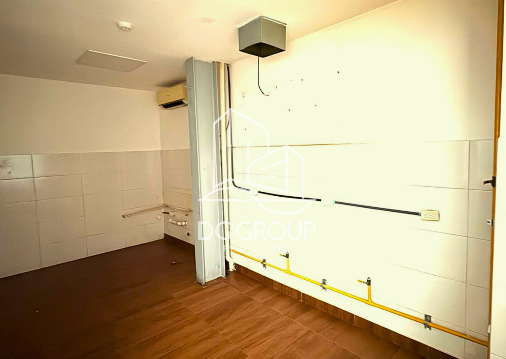 Alquiler de local comercial en San Francisco en Plaza Corner 68 — foto 7