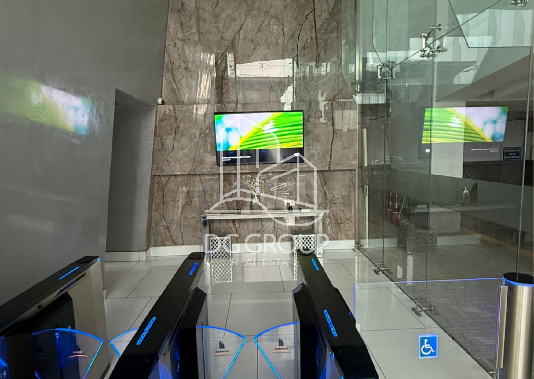 Alquiler de oficina en Avenida Balboa — foto 2