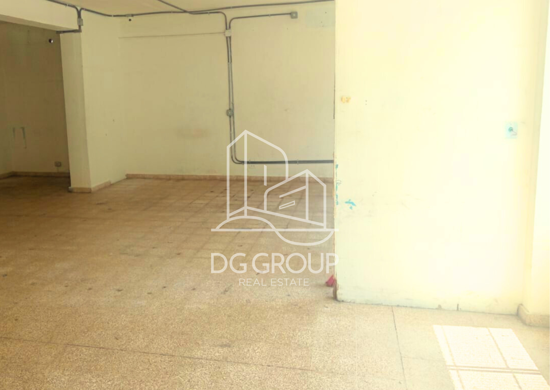 Venta de local comercial en Parque Lefevre — foto 6