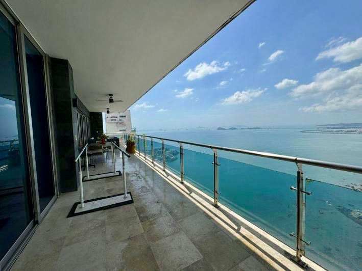 Venta de apartamento en Punta Pacífica PH Aqualina — foto 1