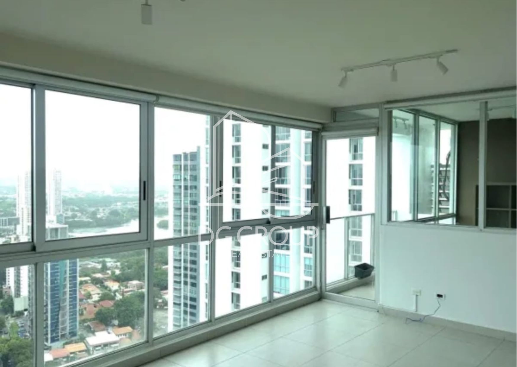 Venda de loft en Coco del mar — foto 1