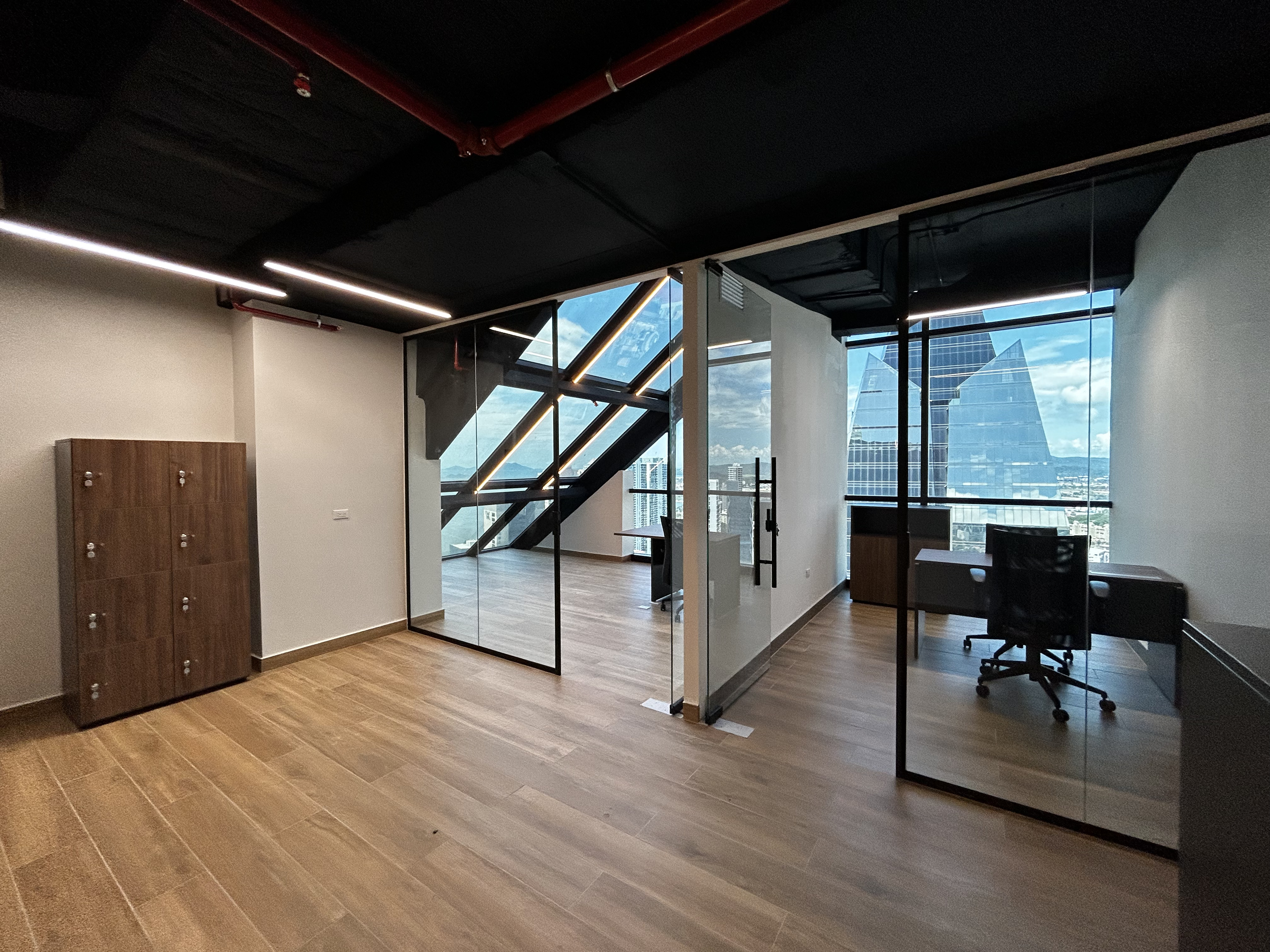 Alquiler de oficina Calle 50 Towers Financial Center  — foto 2
