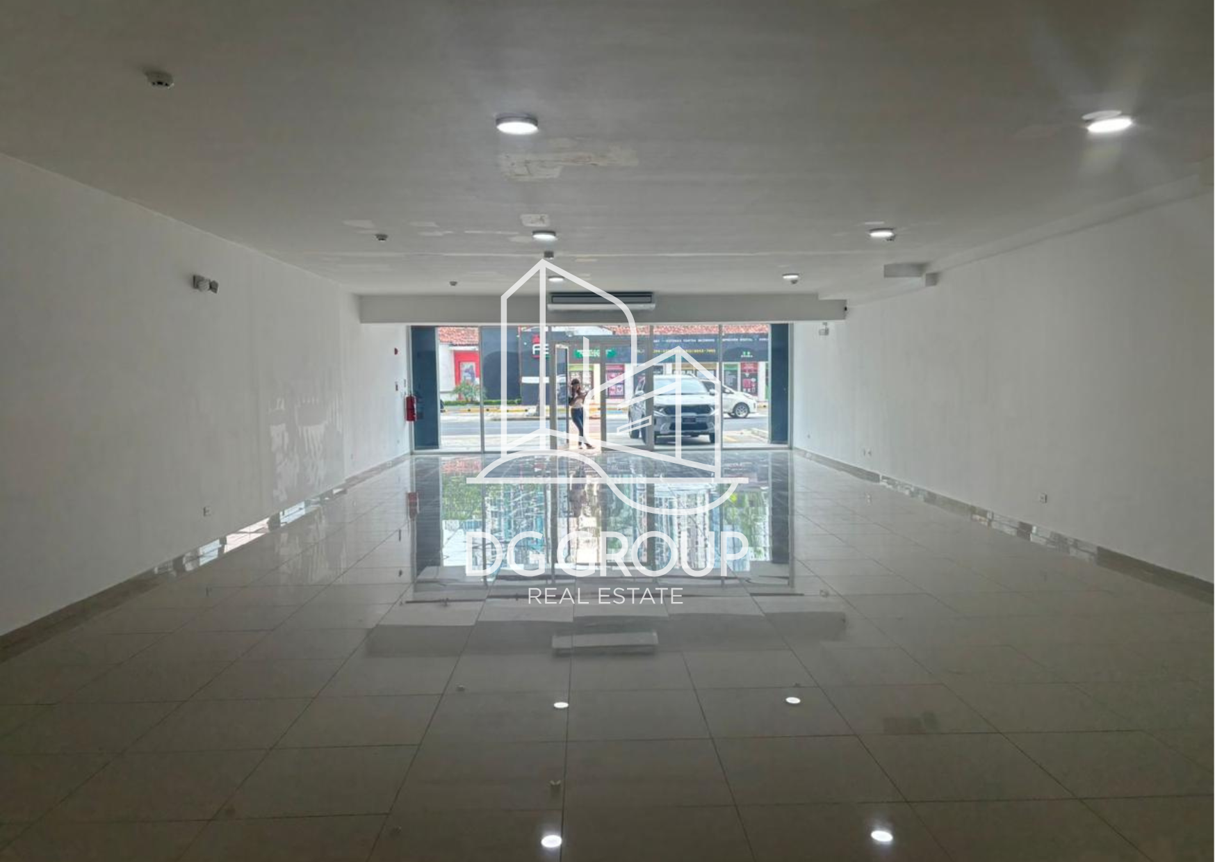 Alquiler de local comercial en vía España — foto 7