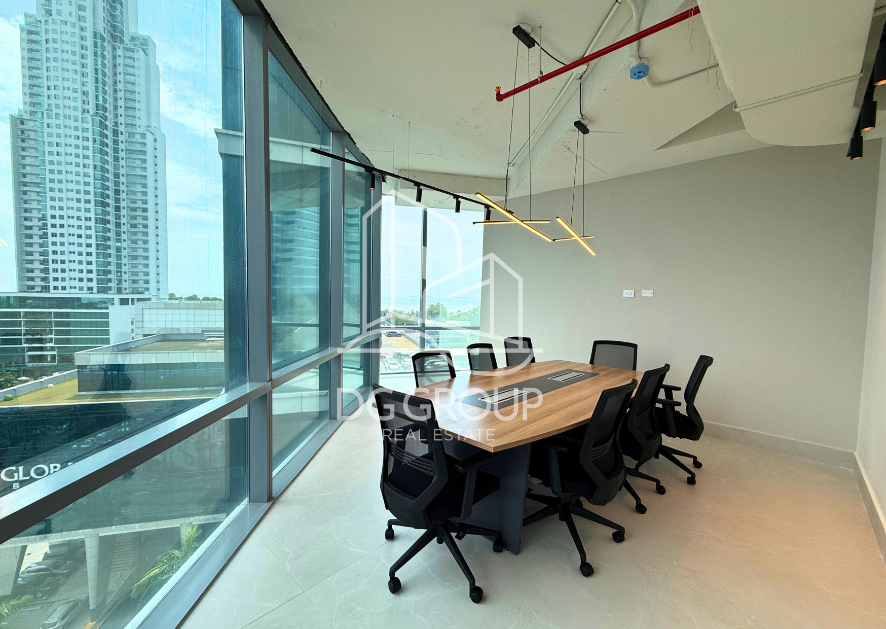 Alquiler de oficina en Costa del Este PH Financial Park — foto 2