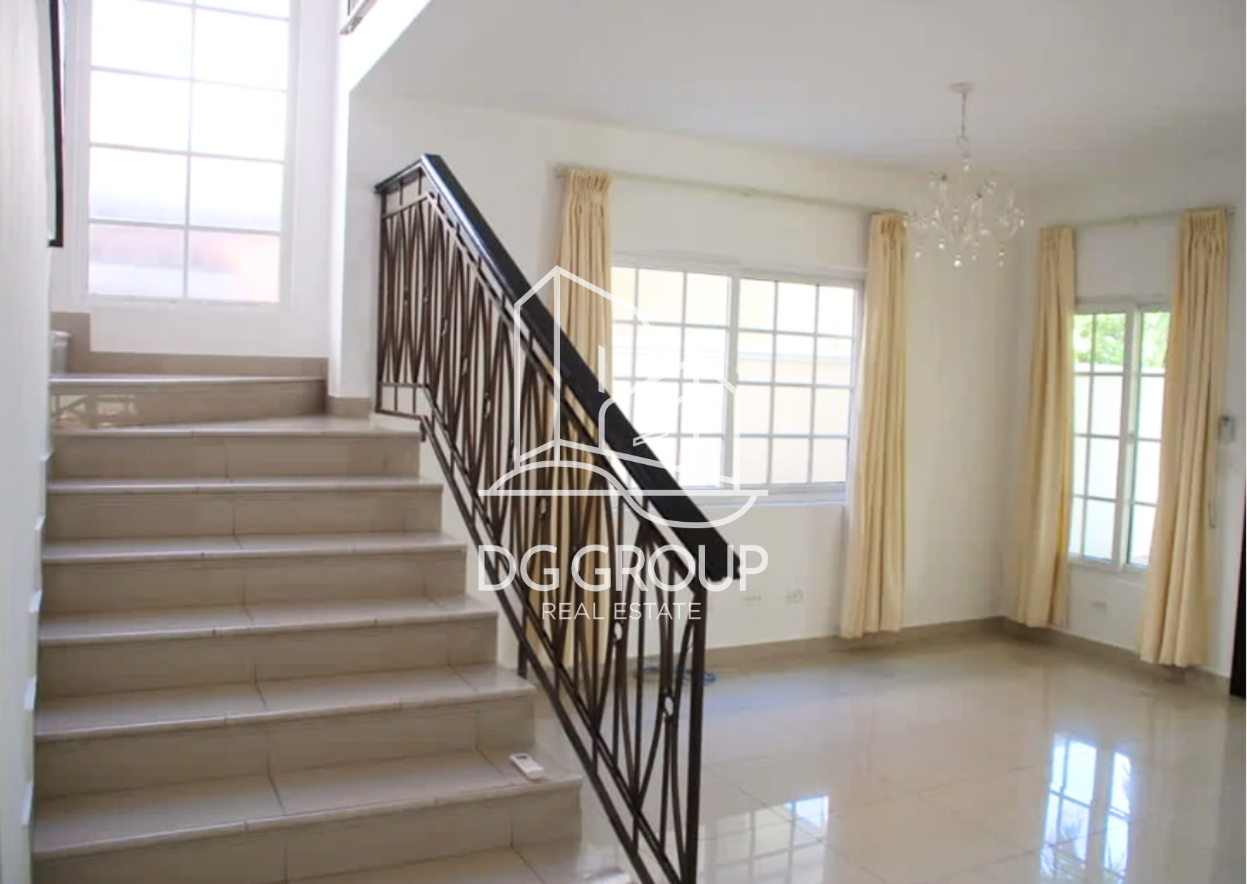 Venta de casa en Costa Sur Villa Valencia — foto 2