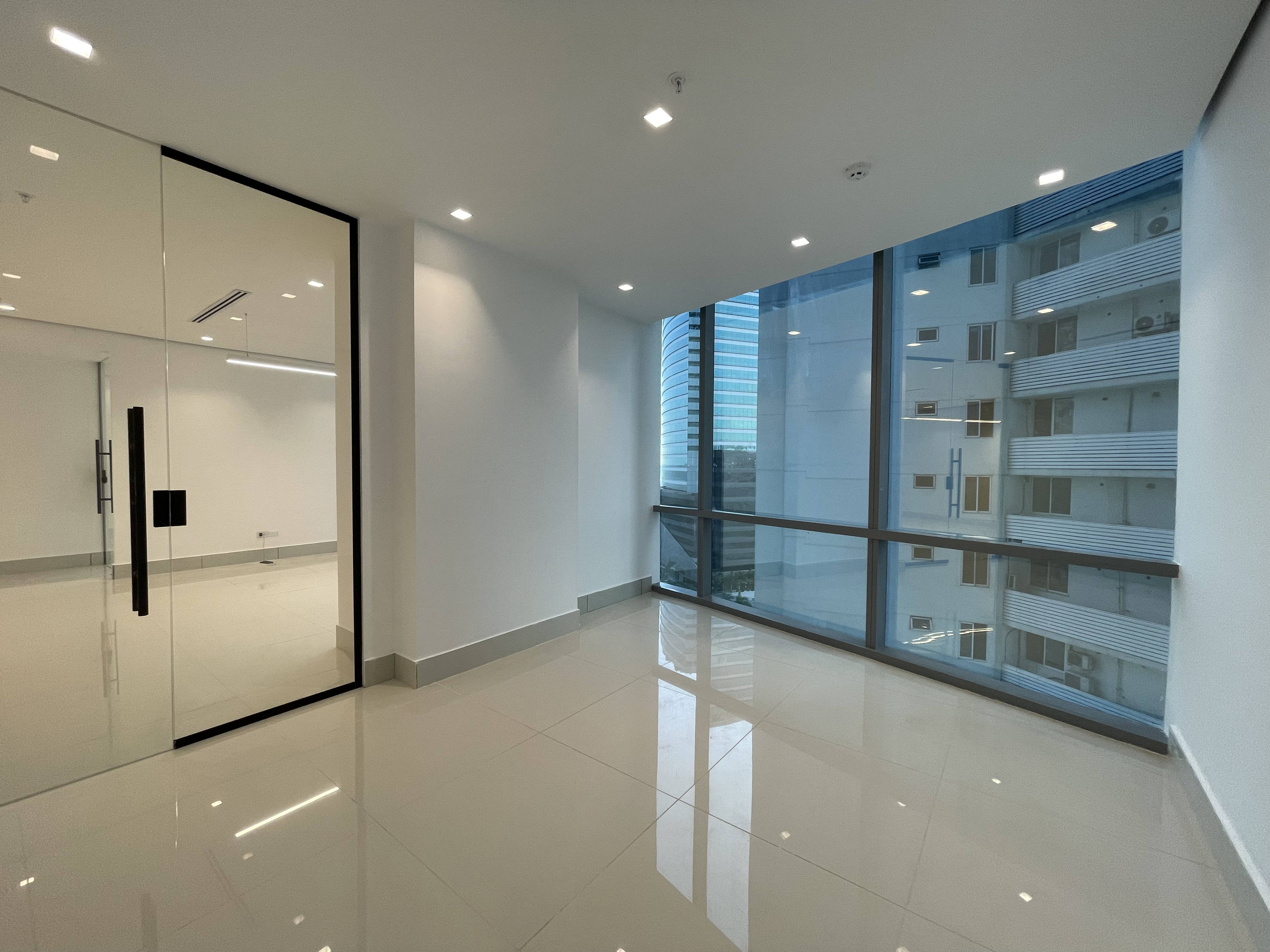 Alquiler de oficina en Costa del Este  Financial Park  — foto 3