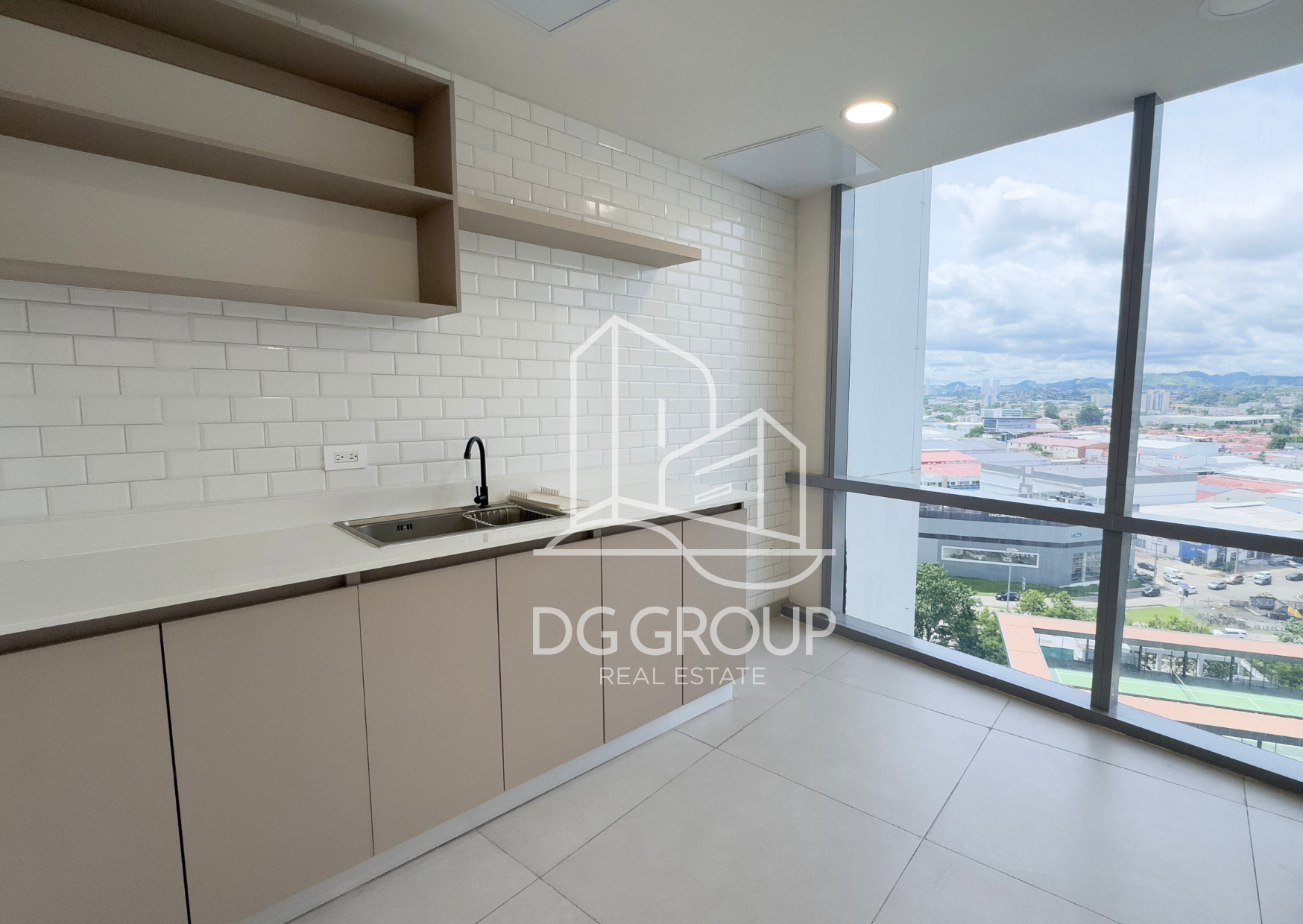 Alquiler de oficina en Costa del Este Finalcial Park — foto 8