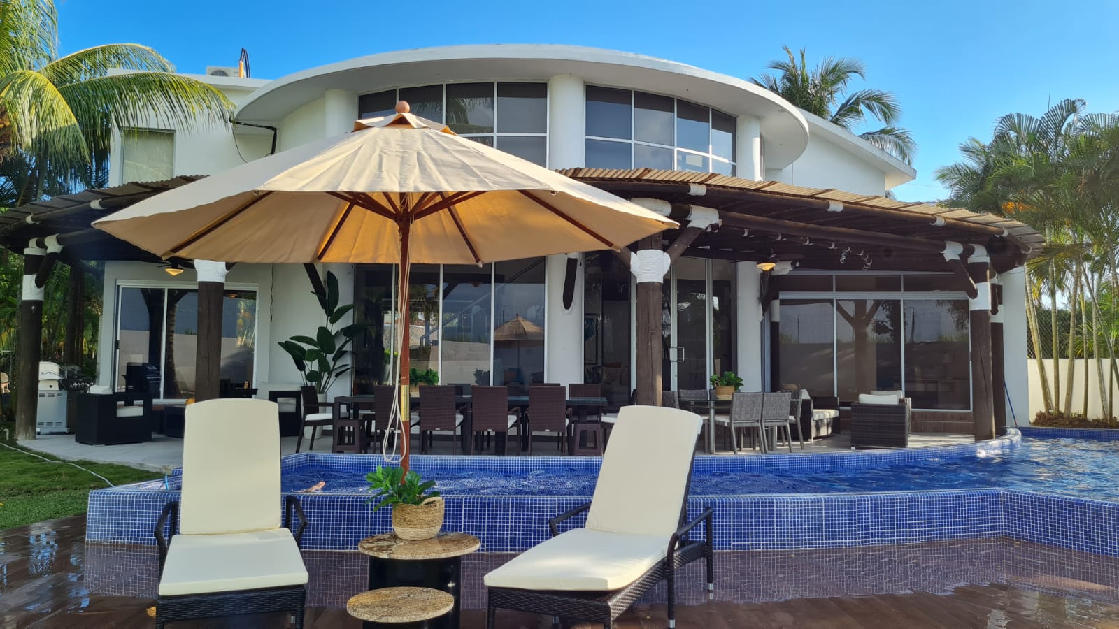 SEA SIDE HACIENDA DEL MAR CASA EN VENTA