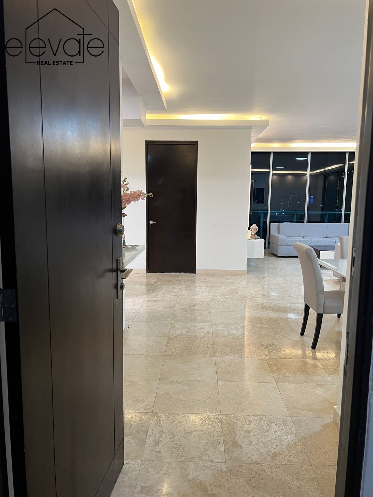 SKY RESIDENCES - AVENIDA BALBOA