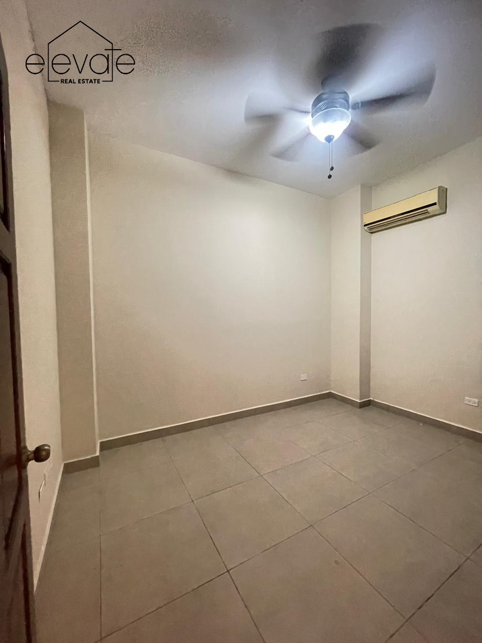 CASCO VIEJO, PANAMÁ - ALQUILER APARTAMENTO CON VISTA AL MAR