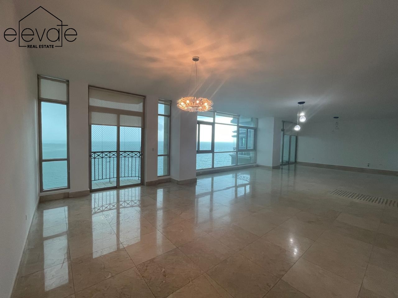 PACIFIC POINT - PUNTA PACIFICA
