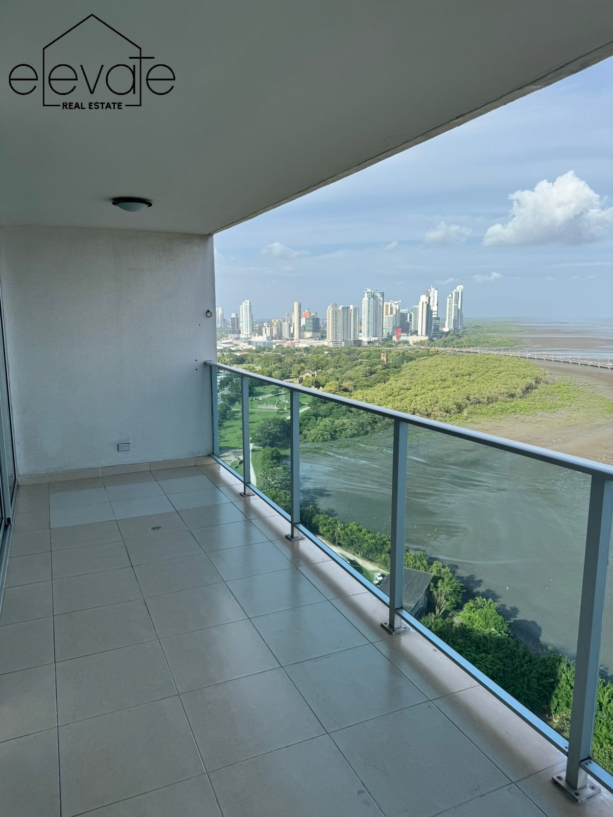 NAUTICA - COCO DEL MAR