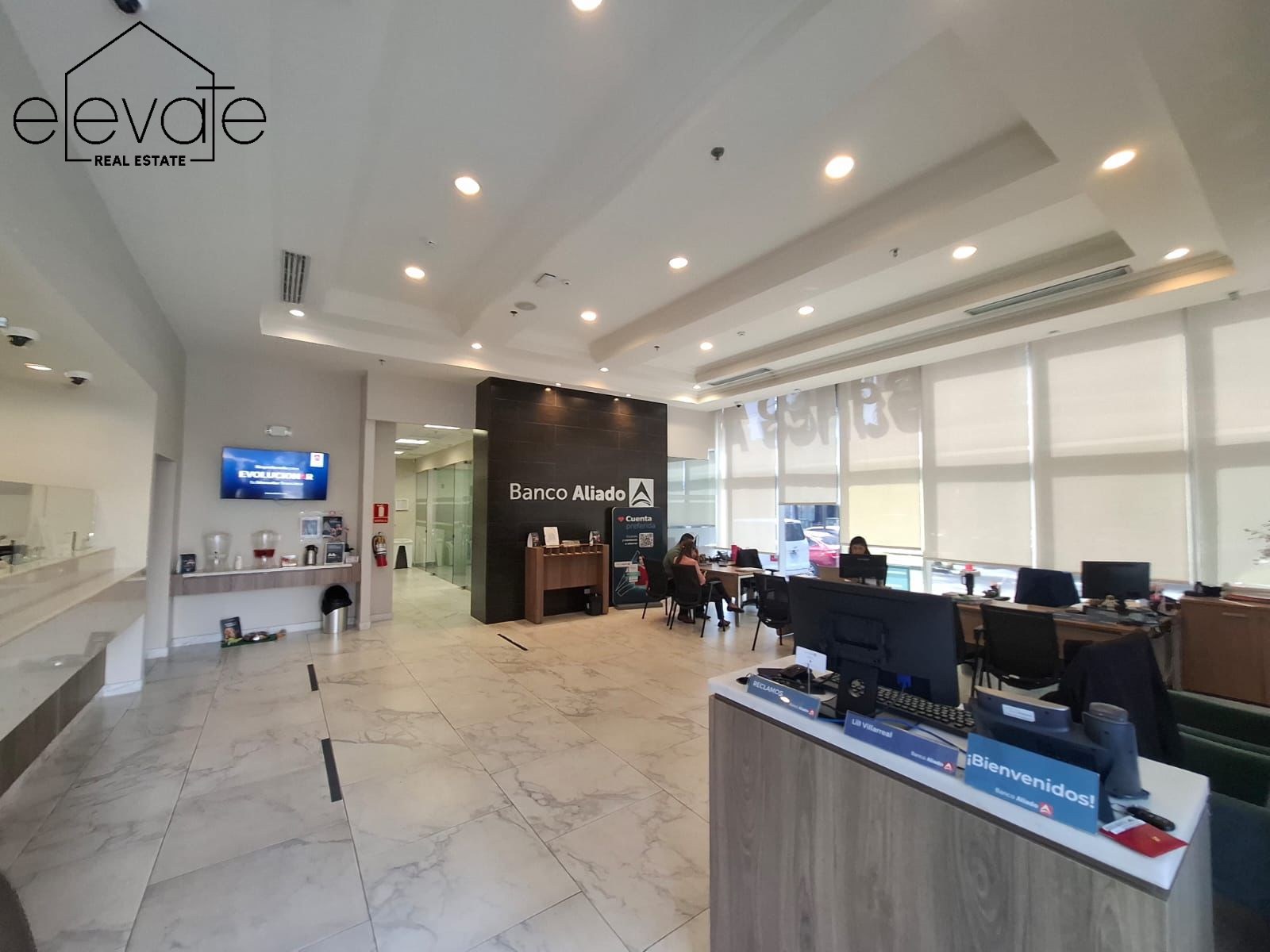 LOCAL EN OBARRIO - AVE SAMUEL LEWIS