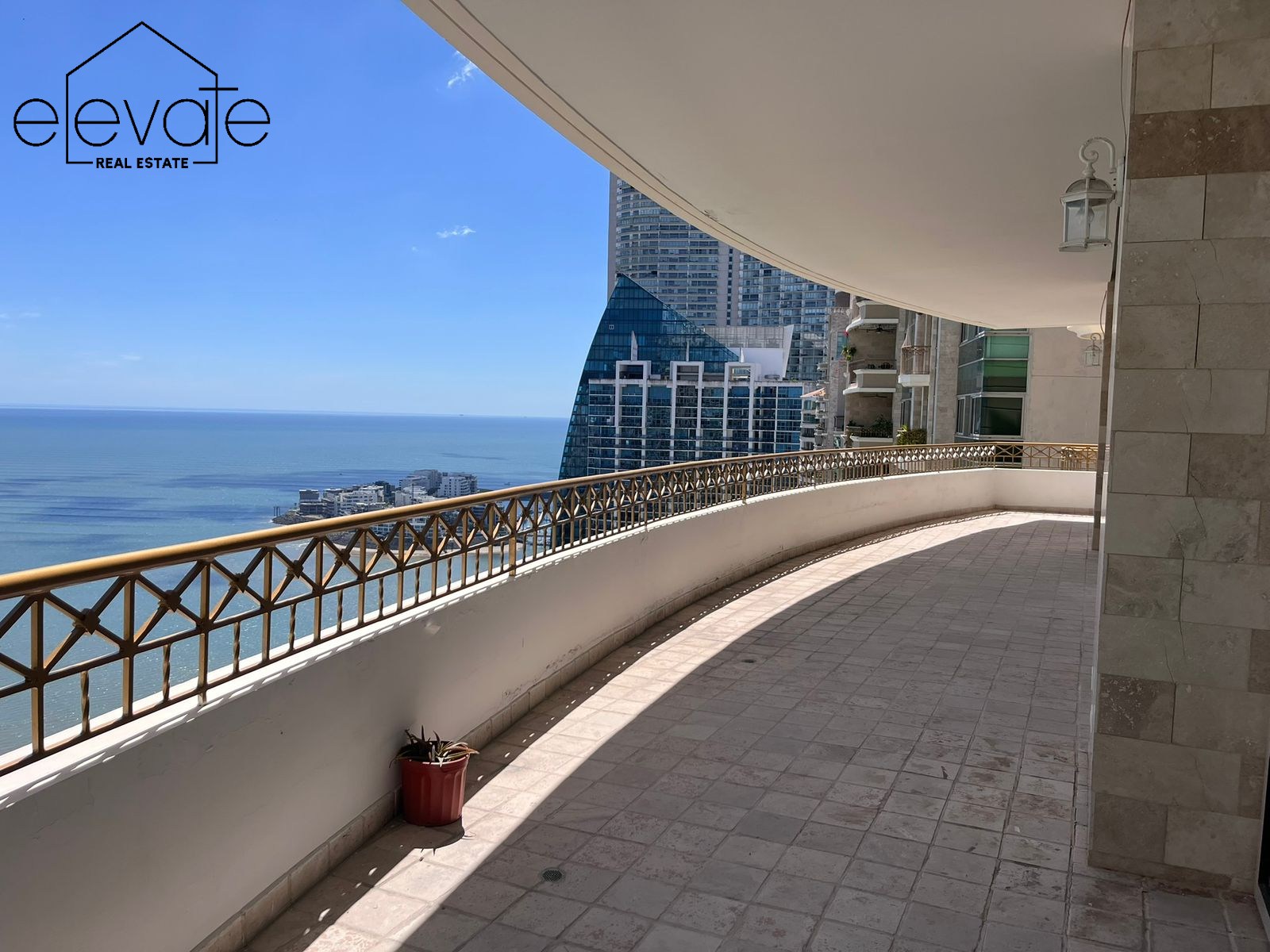 PACIFIC POINT - PUNTA PACIFICA