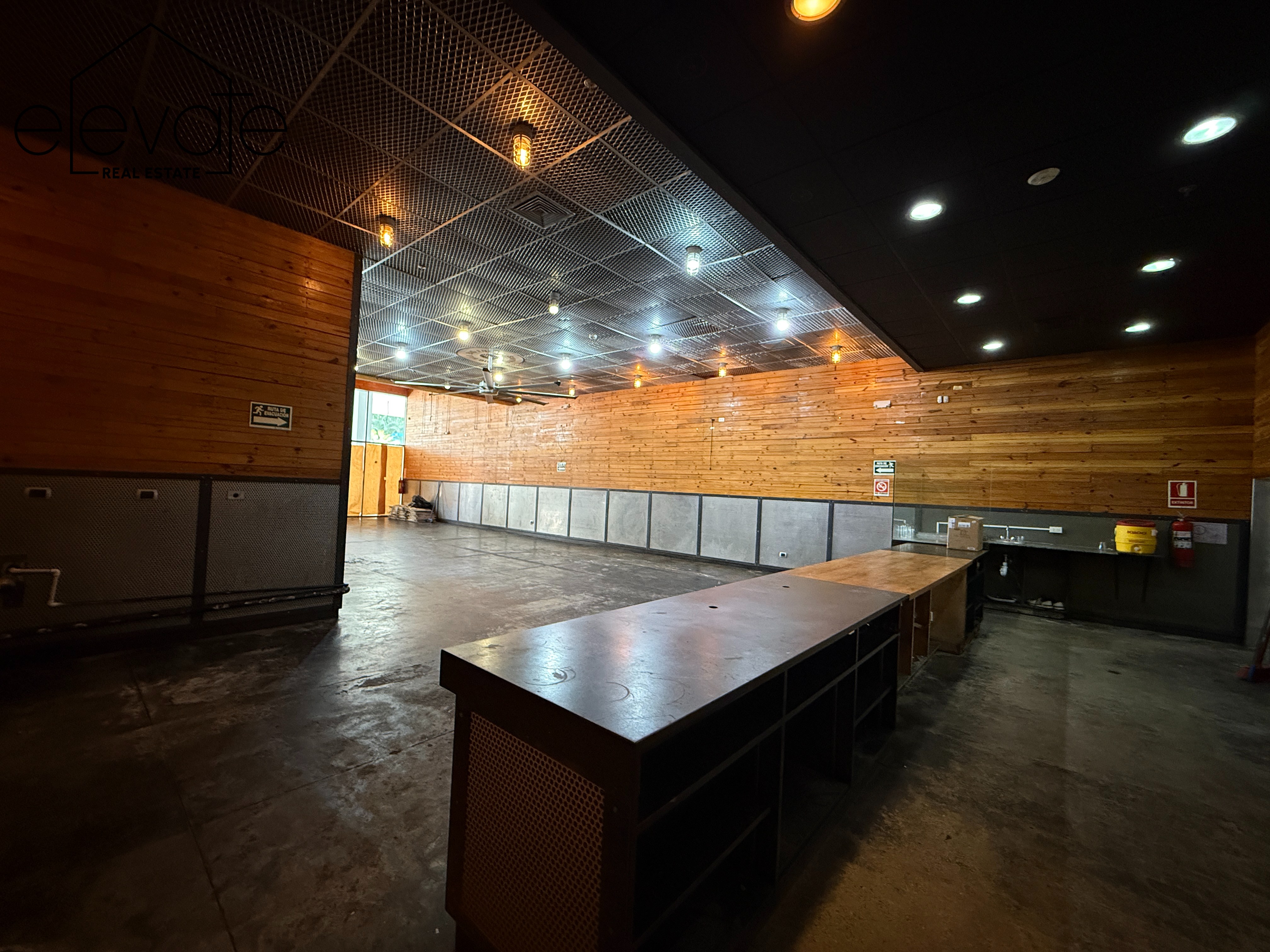 LOCAL COMERCIAL PLANTA BAJA EN OBARRIO