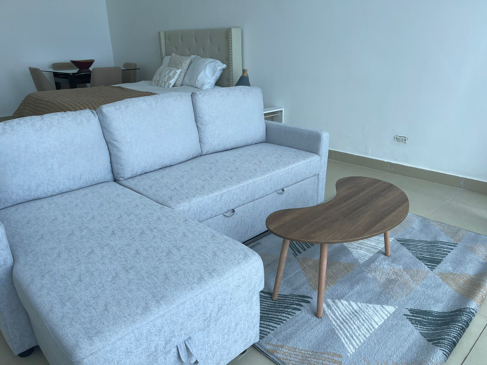 Se alquila apartamento completamente amoblado en Isla Naos - Amador