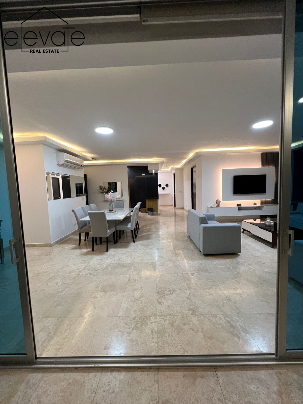 SKY RESIDENCES - AVENIDA BALBOA