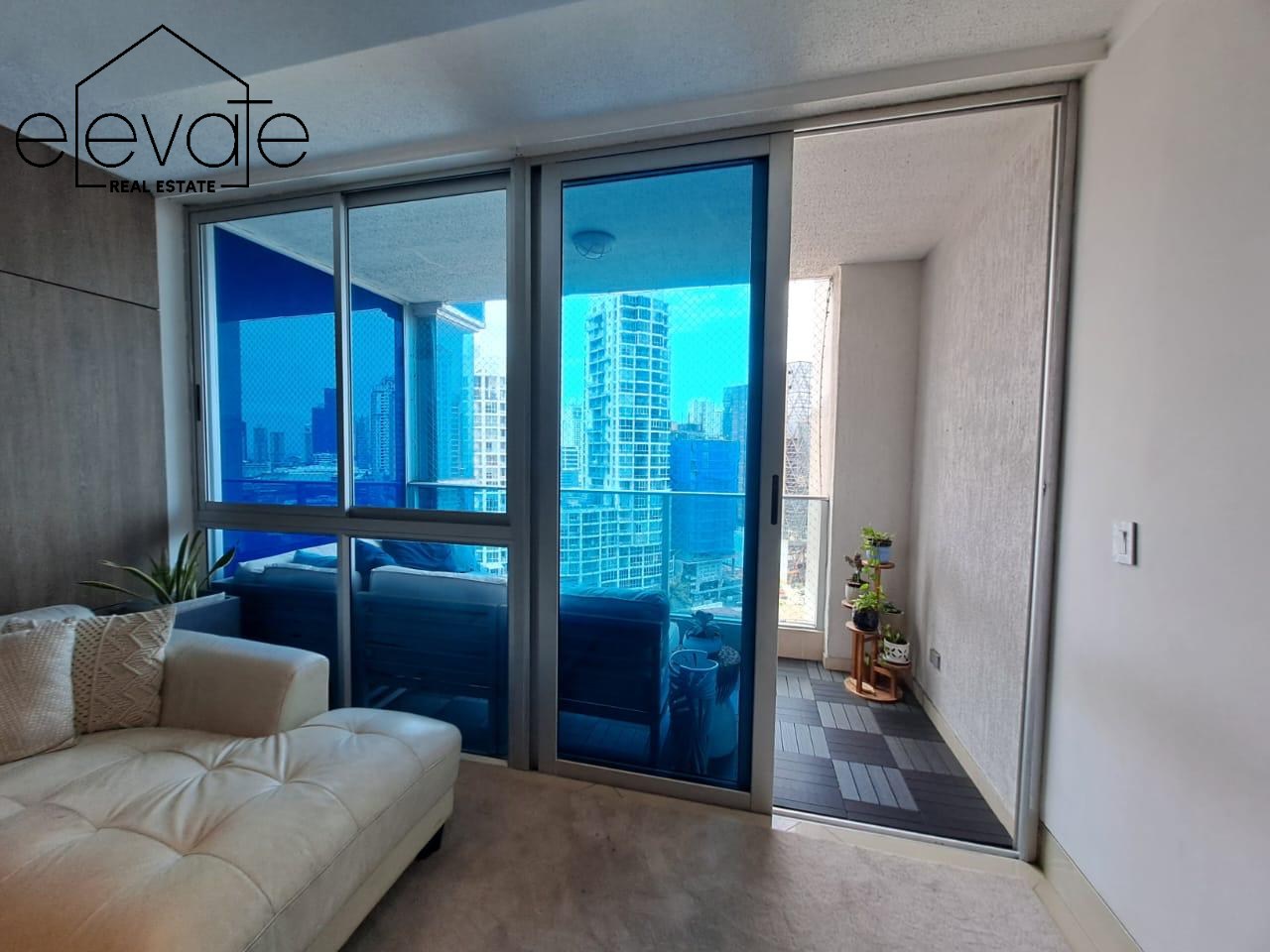 KOLOSAL TOWER - SAN FRANCISCO