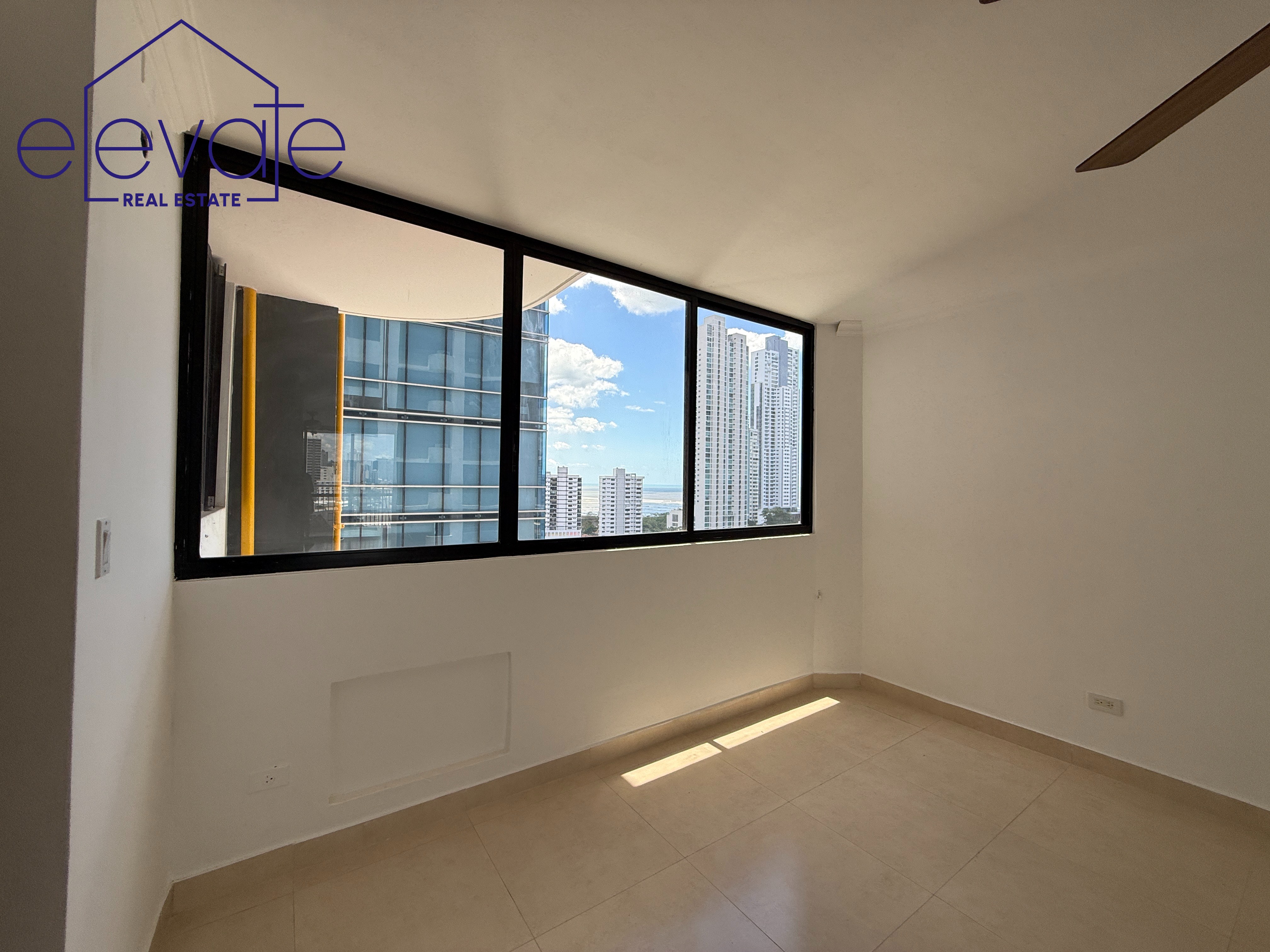 PH LEXUS TOWER - COCO DEL MAR