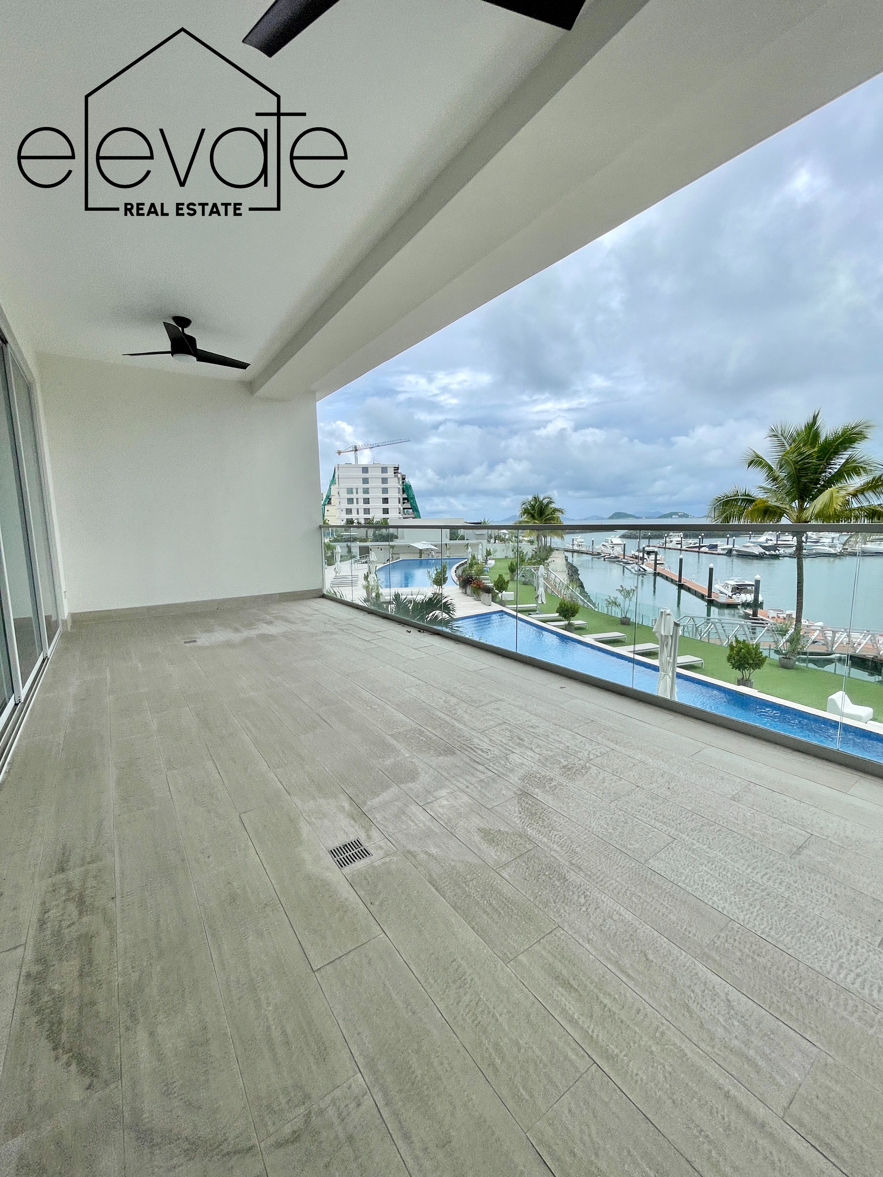 Se alquila apartamento en Ocean Reef (Beach Club Residences)