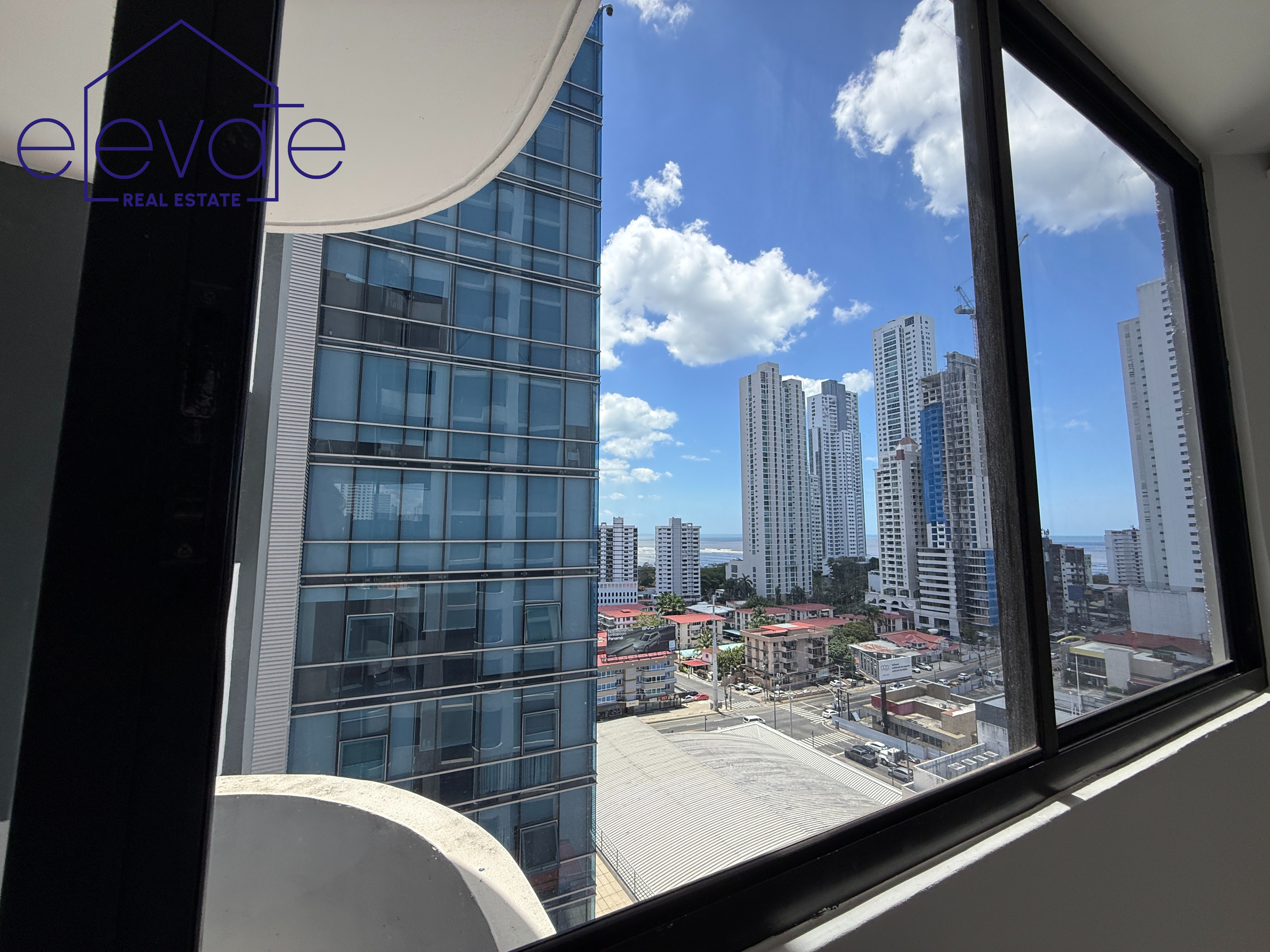 PH LEXUS TOWER - COCO DEL MAR