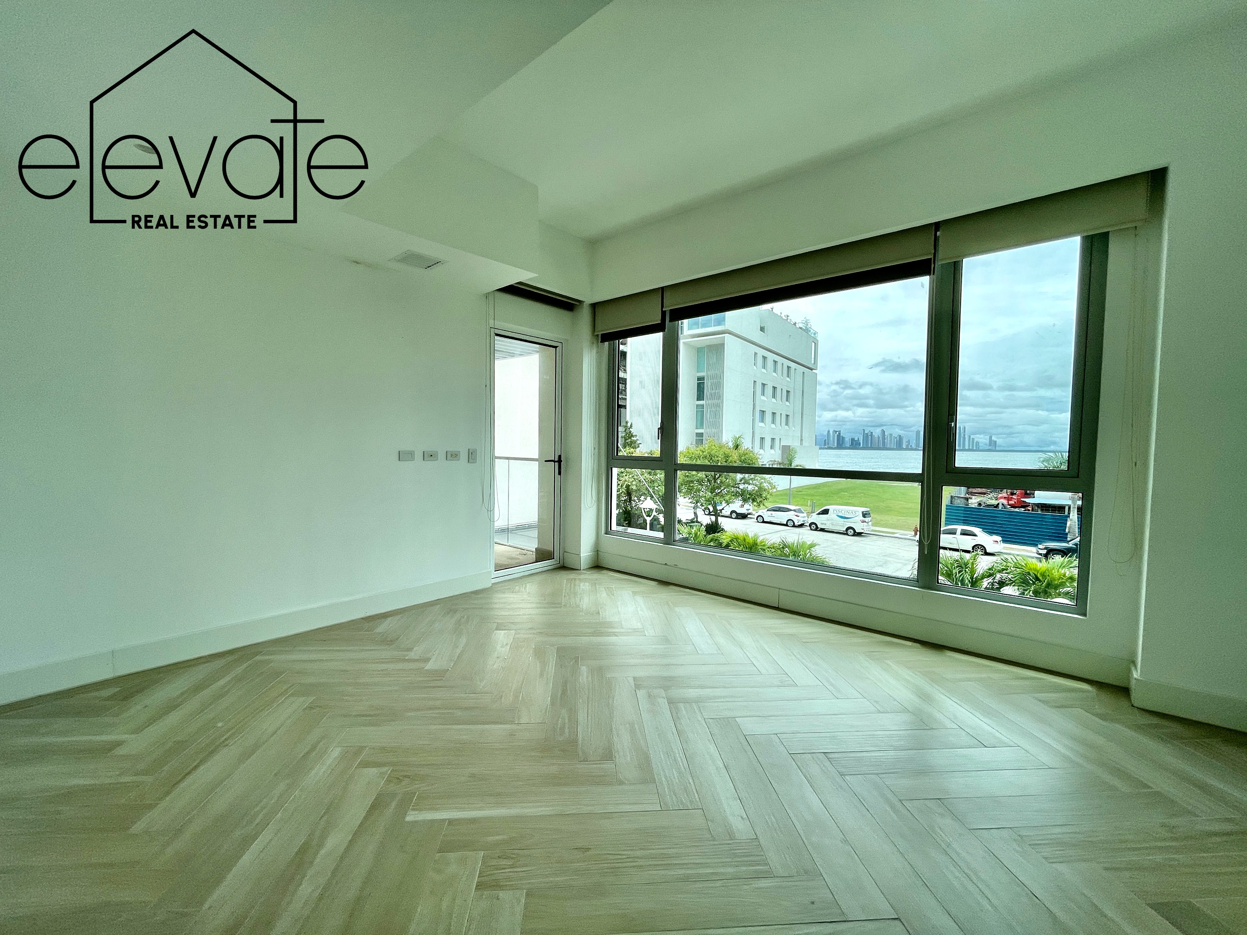 Se alquila apartamento en Ocean Reef (Beach Club Residences)