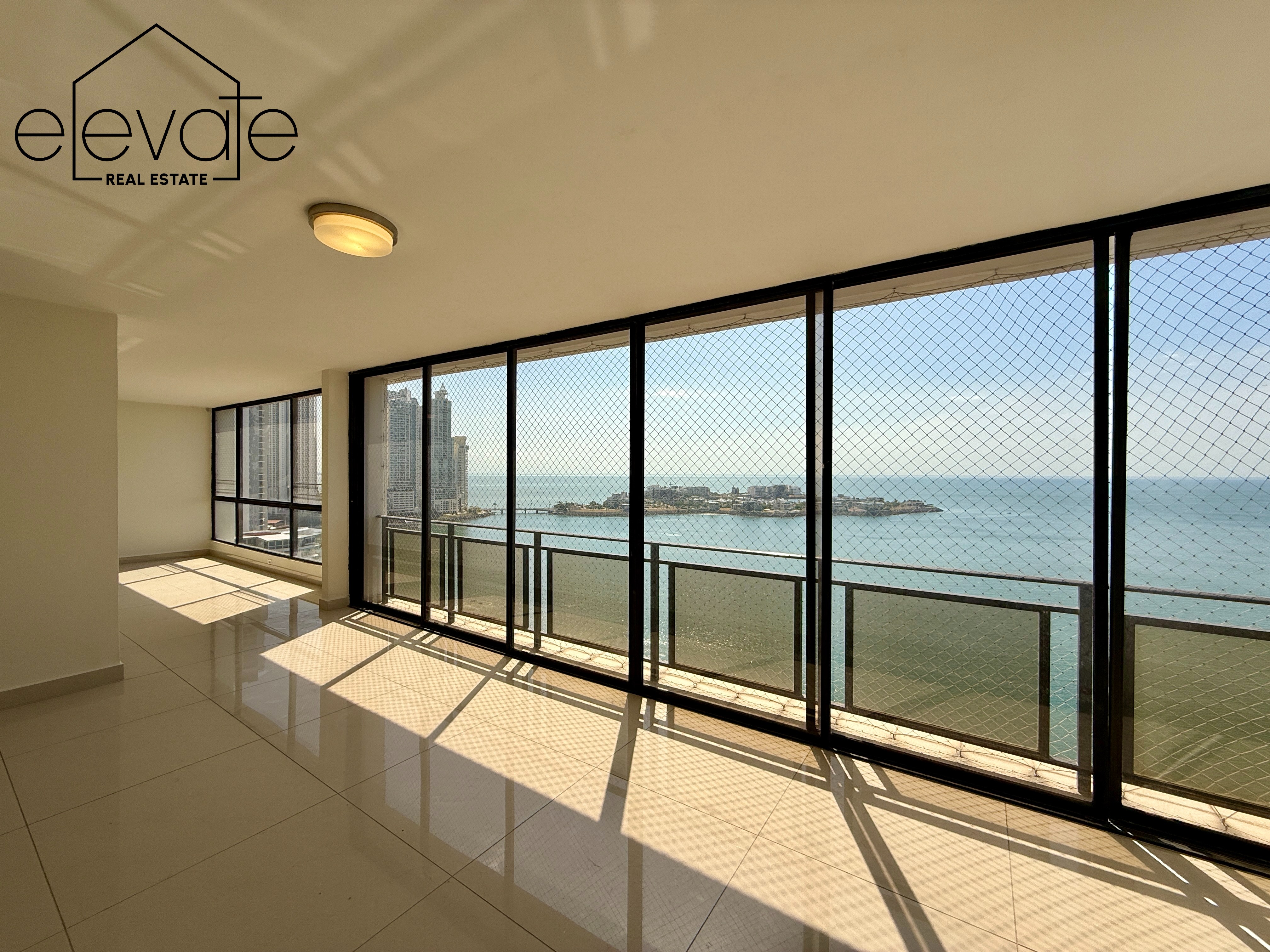 PH WINSTON CHURCHILL - PUNTA PAITILLA