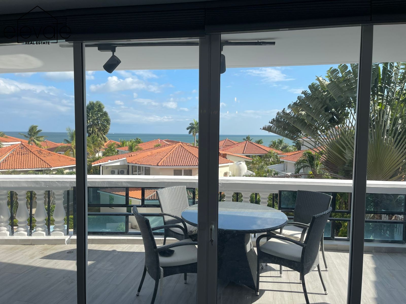 CORONADO COUNTRY CLUB - CORONADO