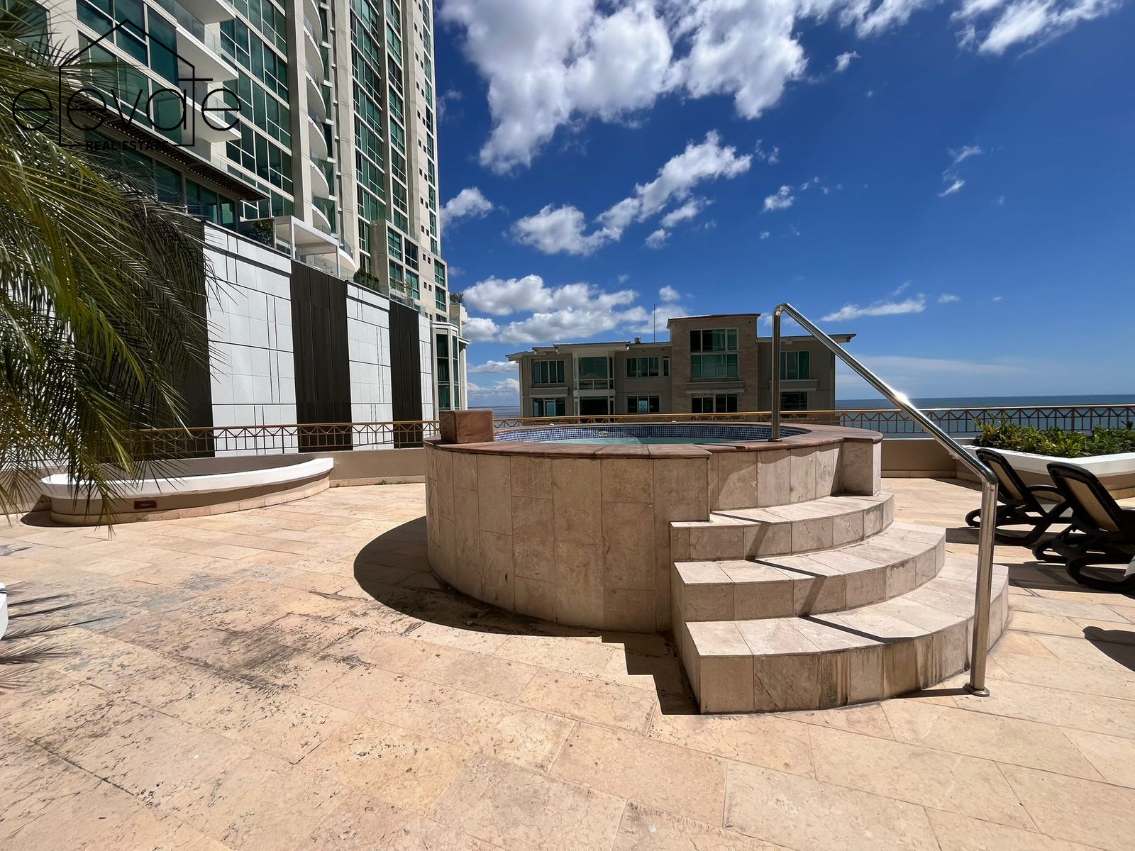 PACIFIC POINT - PUNTA PACIFICA