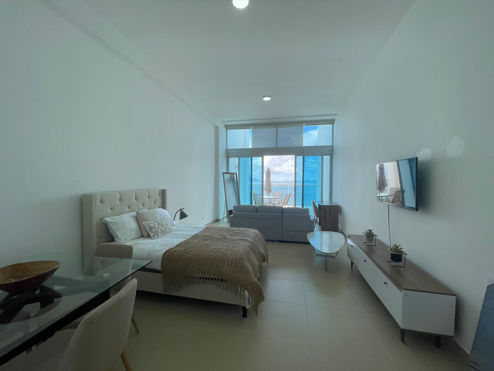 Se alquila apartamento completamente amoblado en Isla Naos - Amador