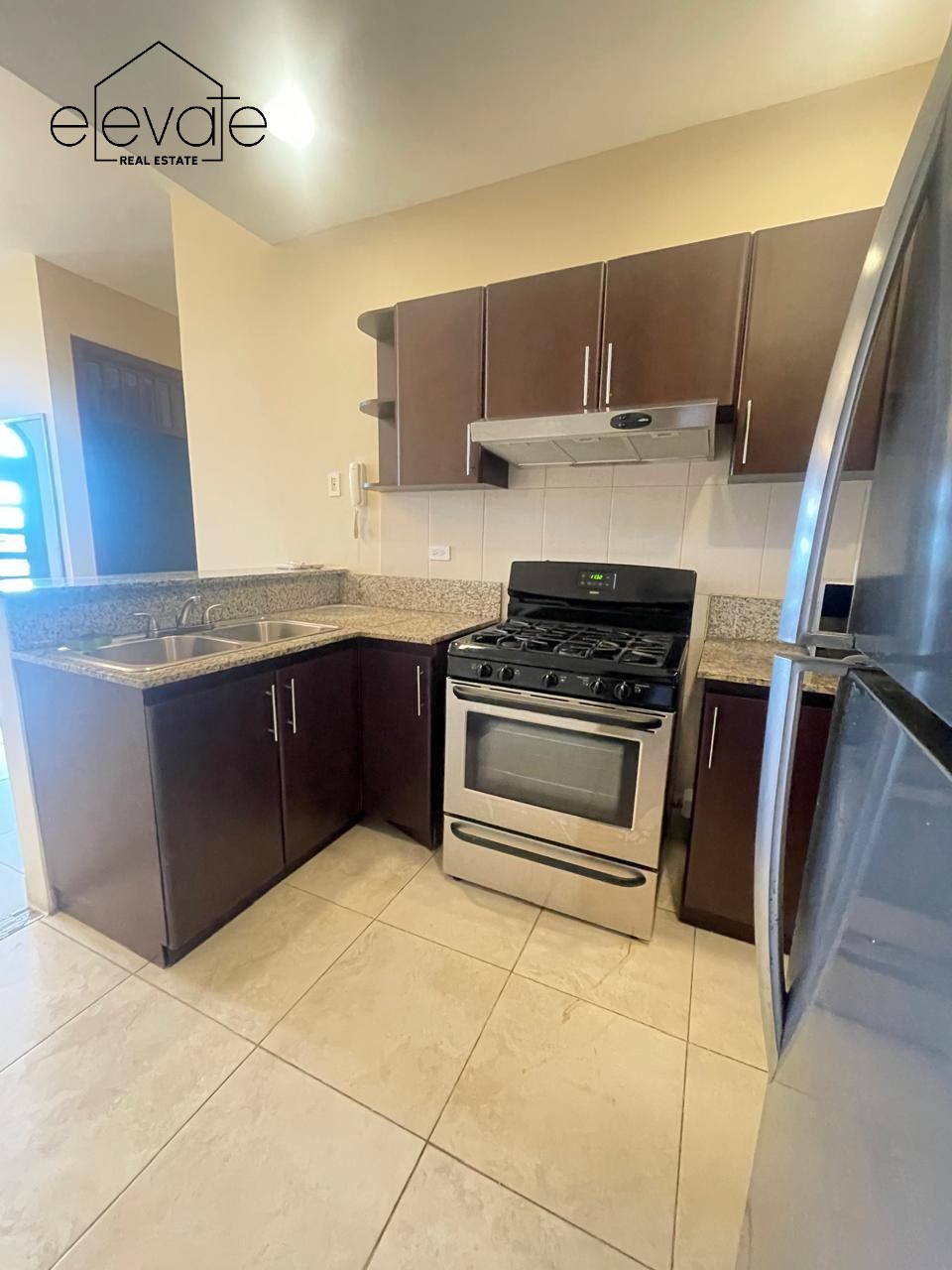 CASCO VIEJO, PANAMÁ - ALQUILER APARTAMENTO CON VISTA AL MAR