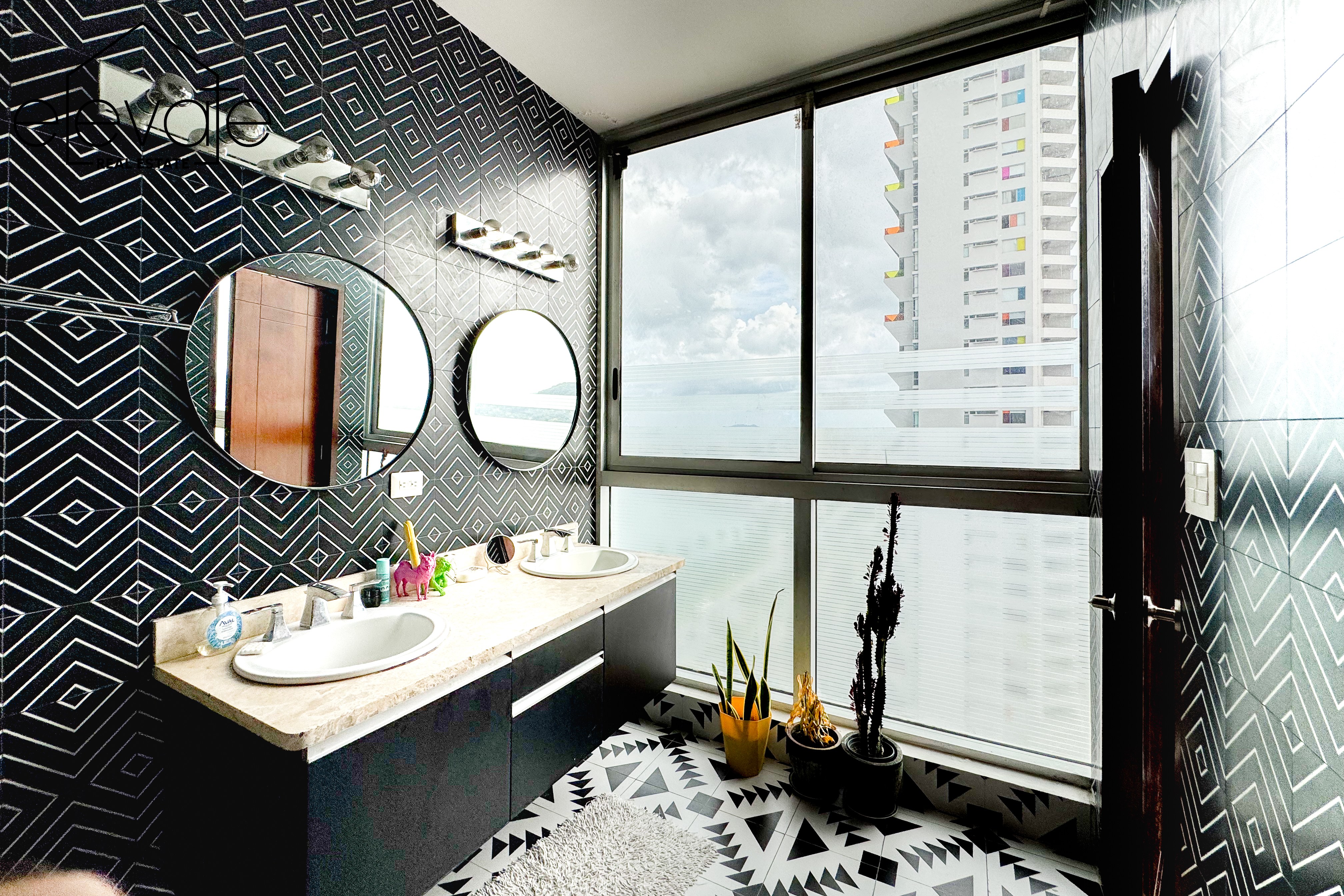 RIVAGE - AVENIDA BALBOA