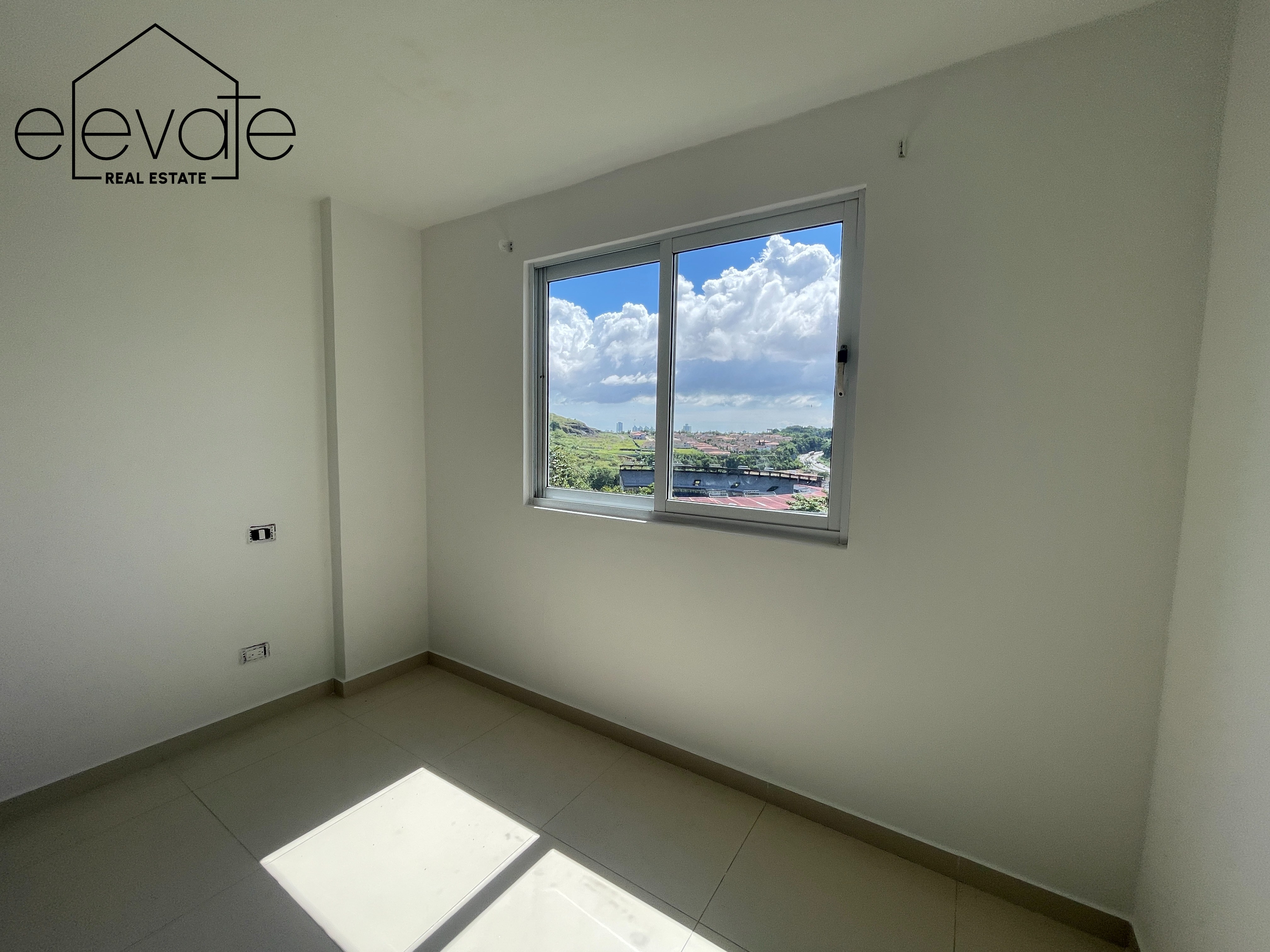 Se Vende Propiedad en PH Altamira Gardens - Rod Carew