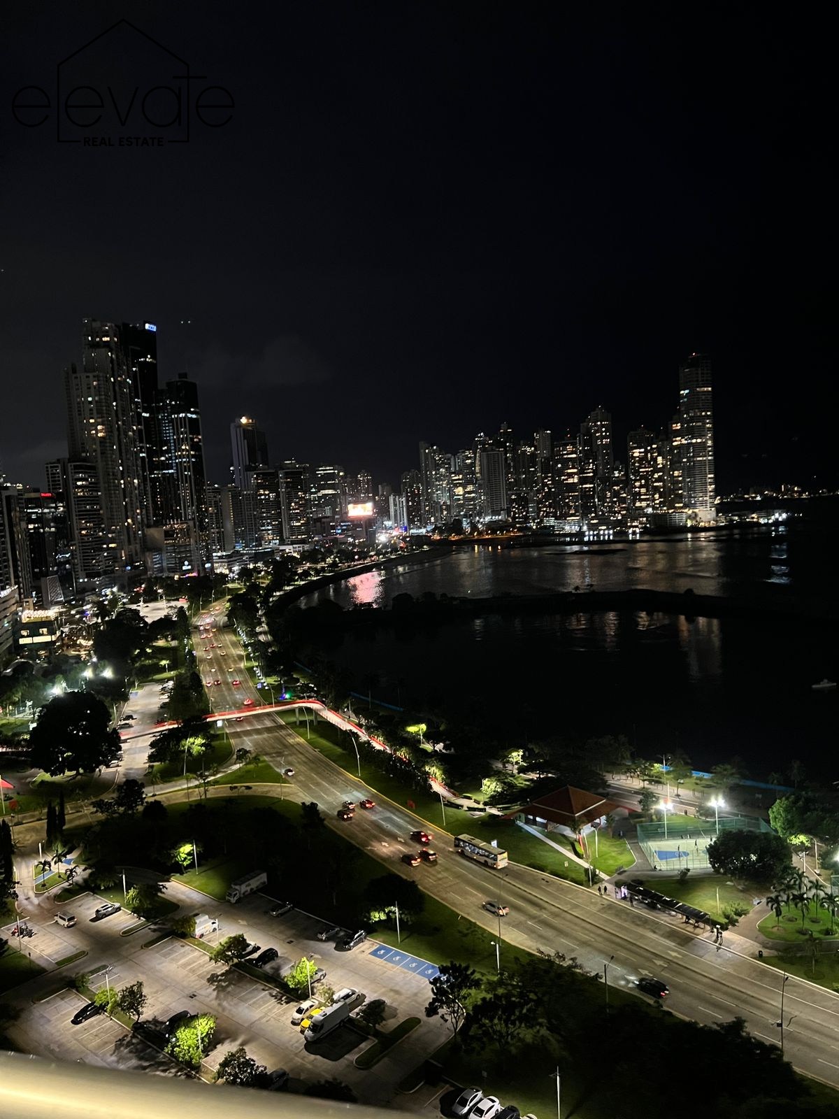 SKY RESIDENCES - AVENIDA BALBOA