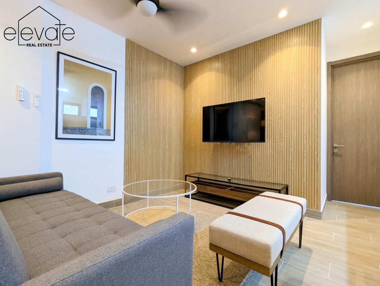 LA CUADRA - CASCO VIEJO