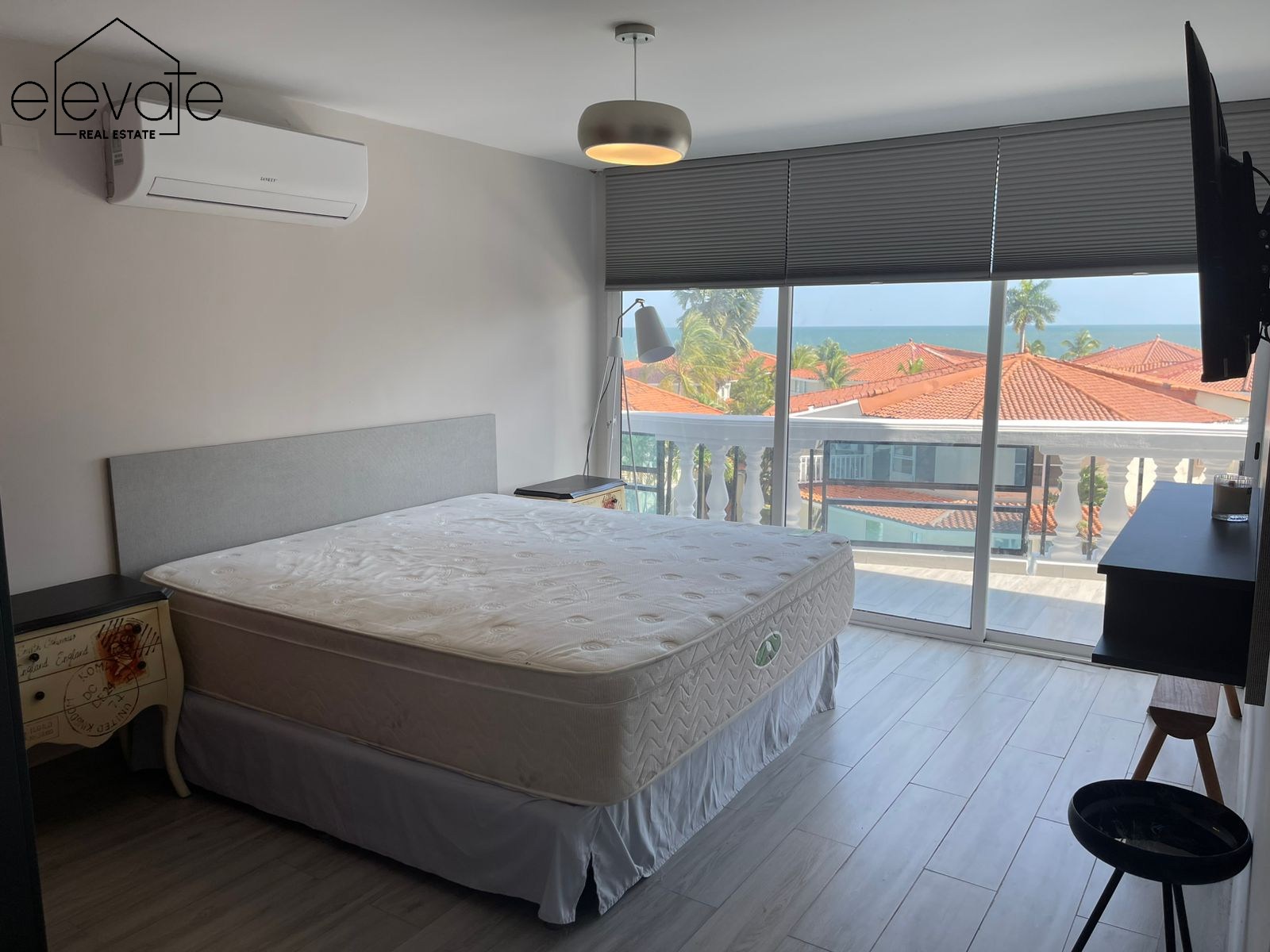 CORONADO COUNTRY CLUB - CORONADO