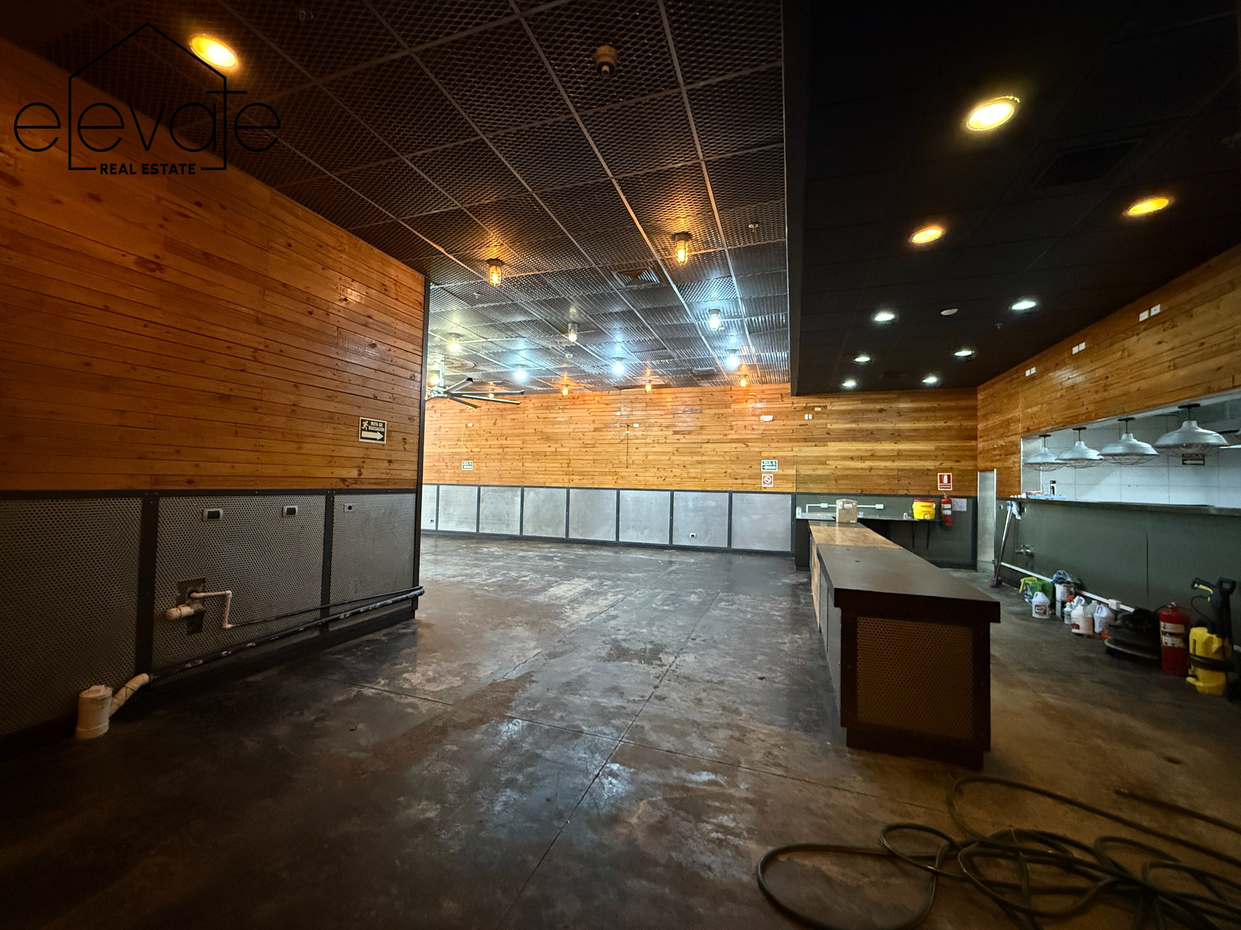 LOCAL COMERCIAL PLANTA BAJA EN OBARRIO