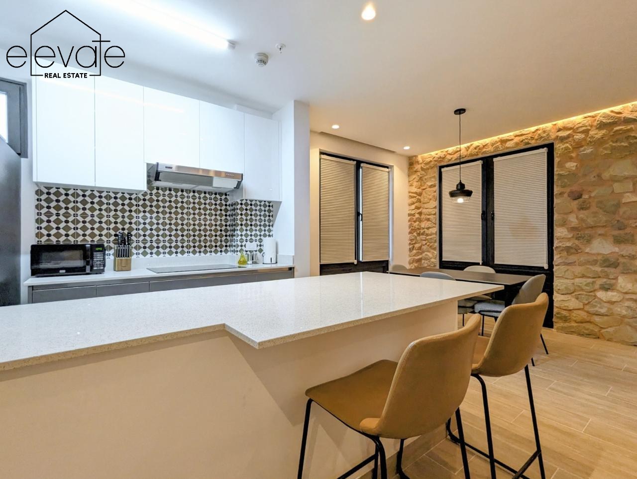 LA CUADRA - CASCO VIEJO