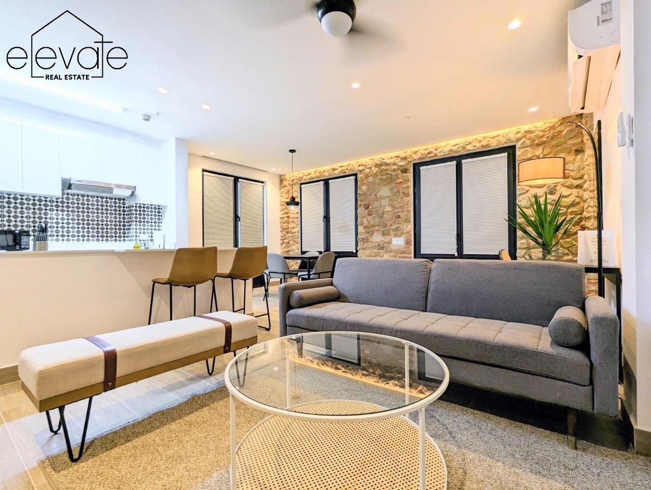 LA CUADRA - CASCO VIEJO