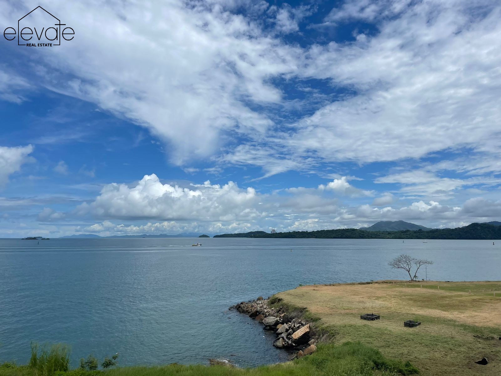 STUDIO AMADOR CAUSWAY - NAOS HARBOUR ISLAND