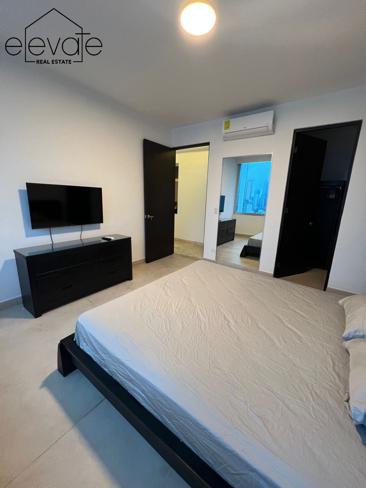 SKY RESIDENCES - AVENIDA BALBOA